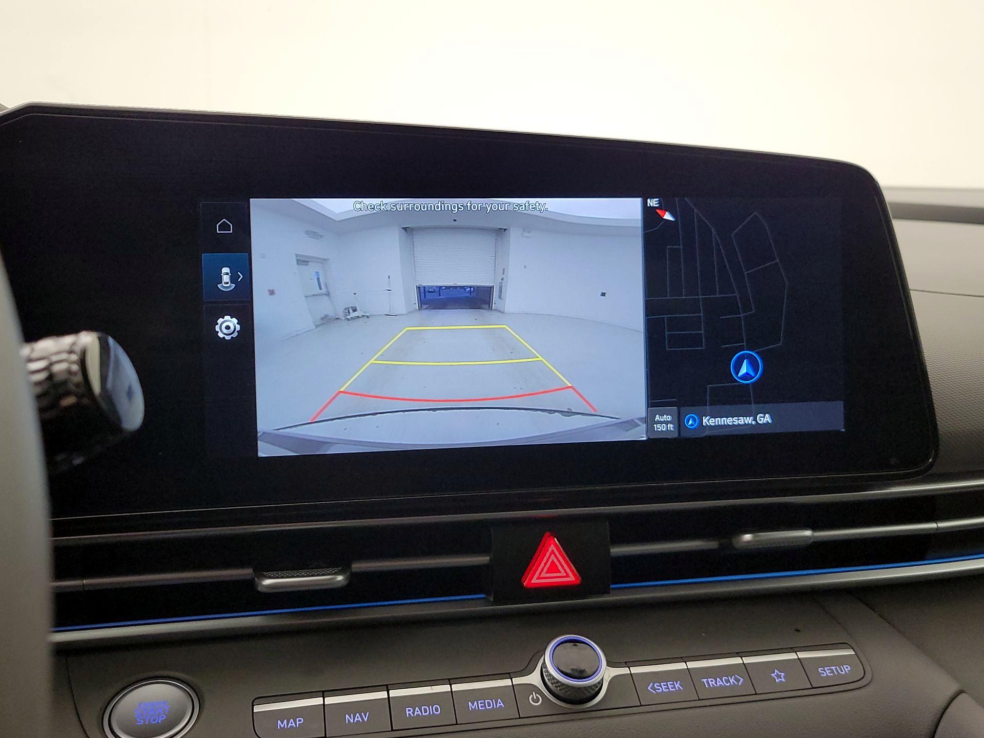 Thumbnail: 2024 Hyundai Elantra - 15