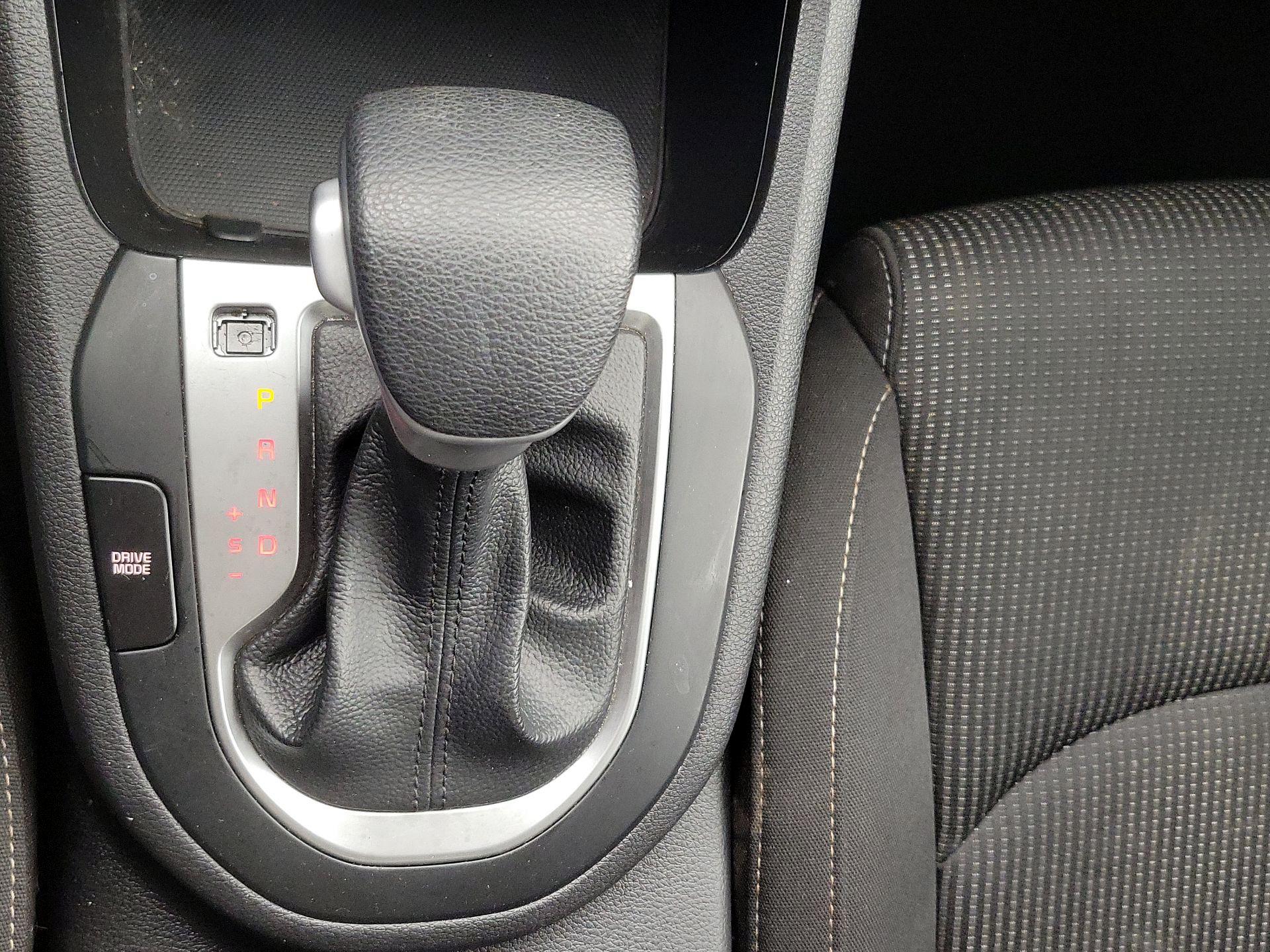 Thumbnail: 2021 Kia Forte - 17