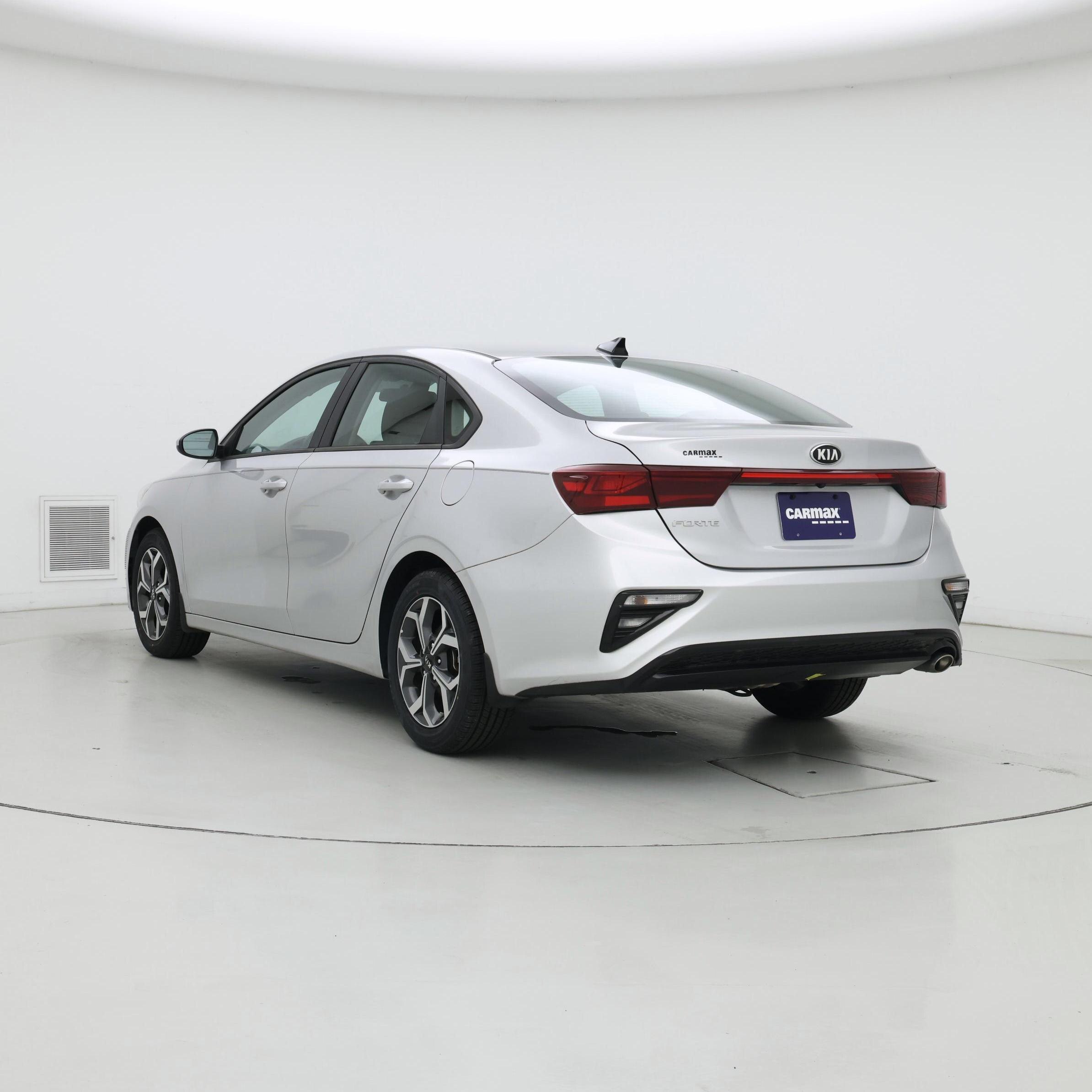 Thumbnail: 2021 Kia Forte - 2