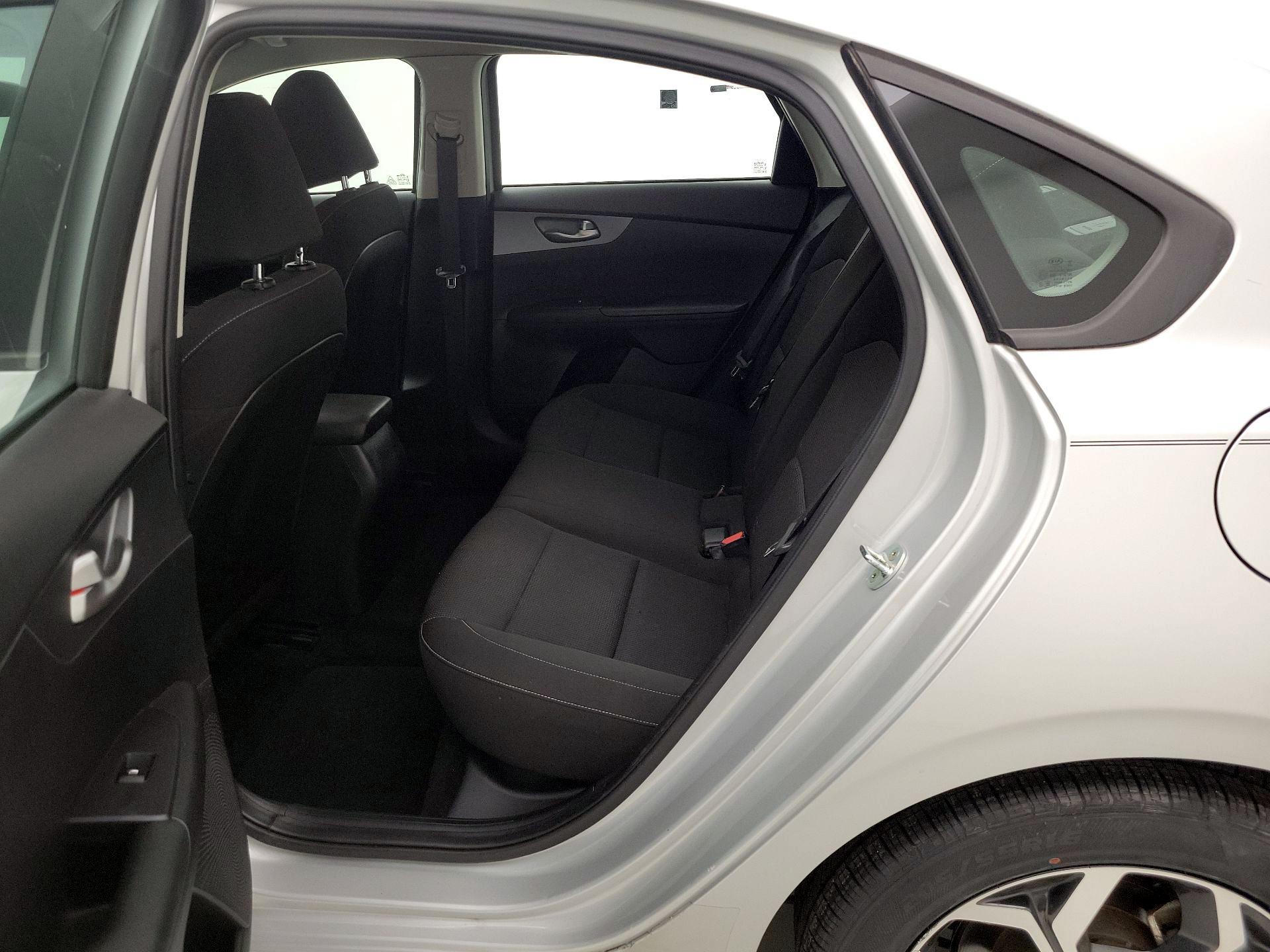 Thumbnail: 2021 Kia Forte - 19