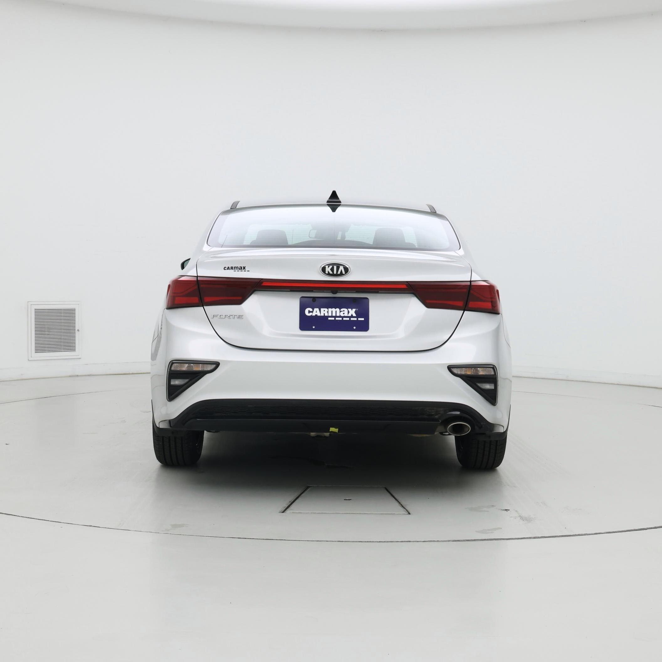 Thumbnail: 2021 Kia Forte - 6