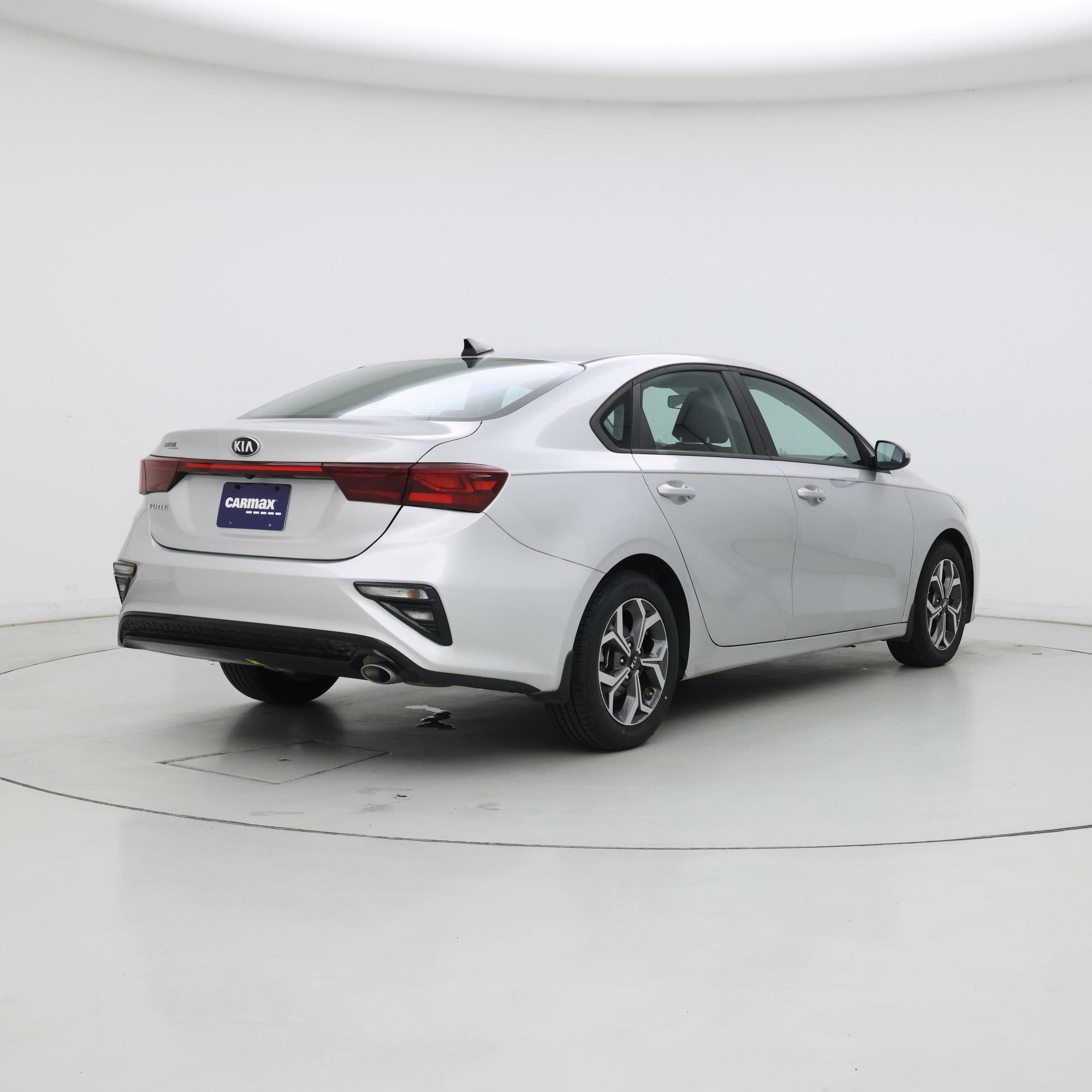 Thumbnail: 2021 Kia Forte - 8