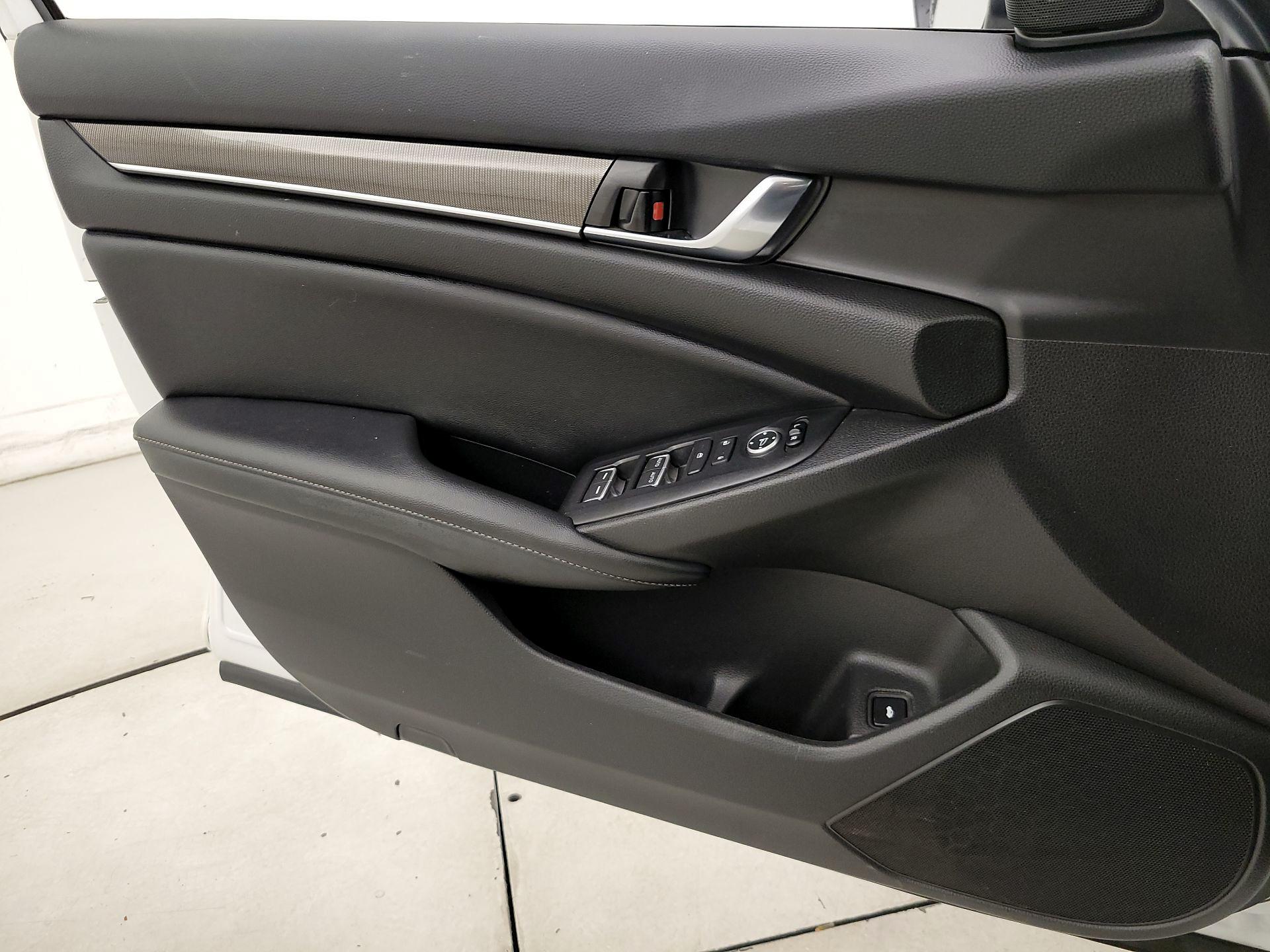 Thumbnail: 2021 Honda Accord - 12