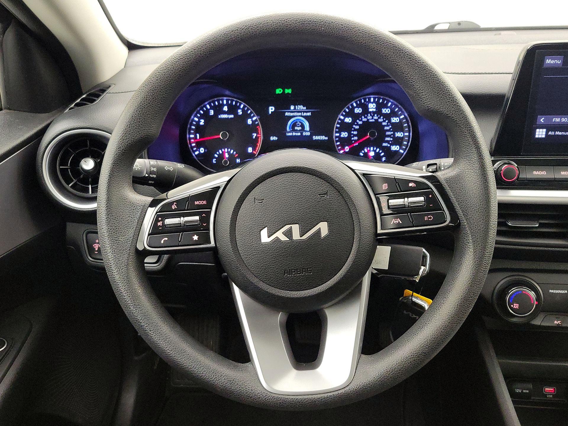 Thumbnail: 2023 Kia Forte - 10