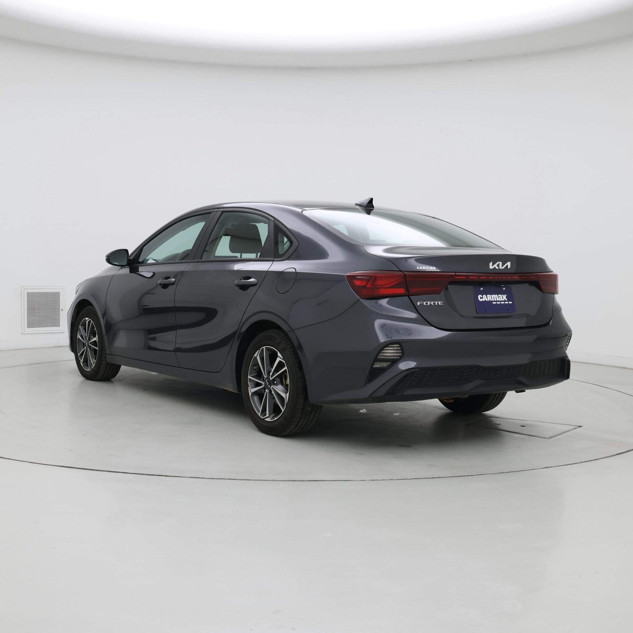 Thumbnail: 2023 Kia Forte - 2