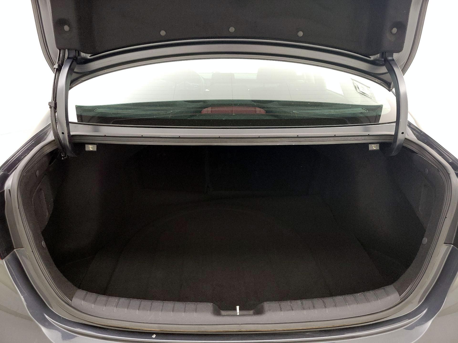 Thumbnail: 2023 Kia Forte - 20