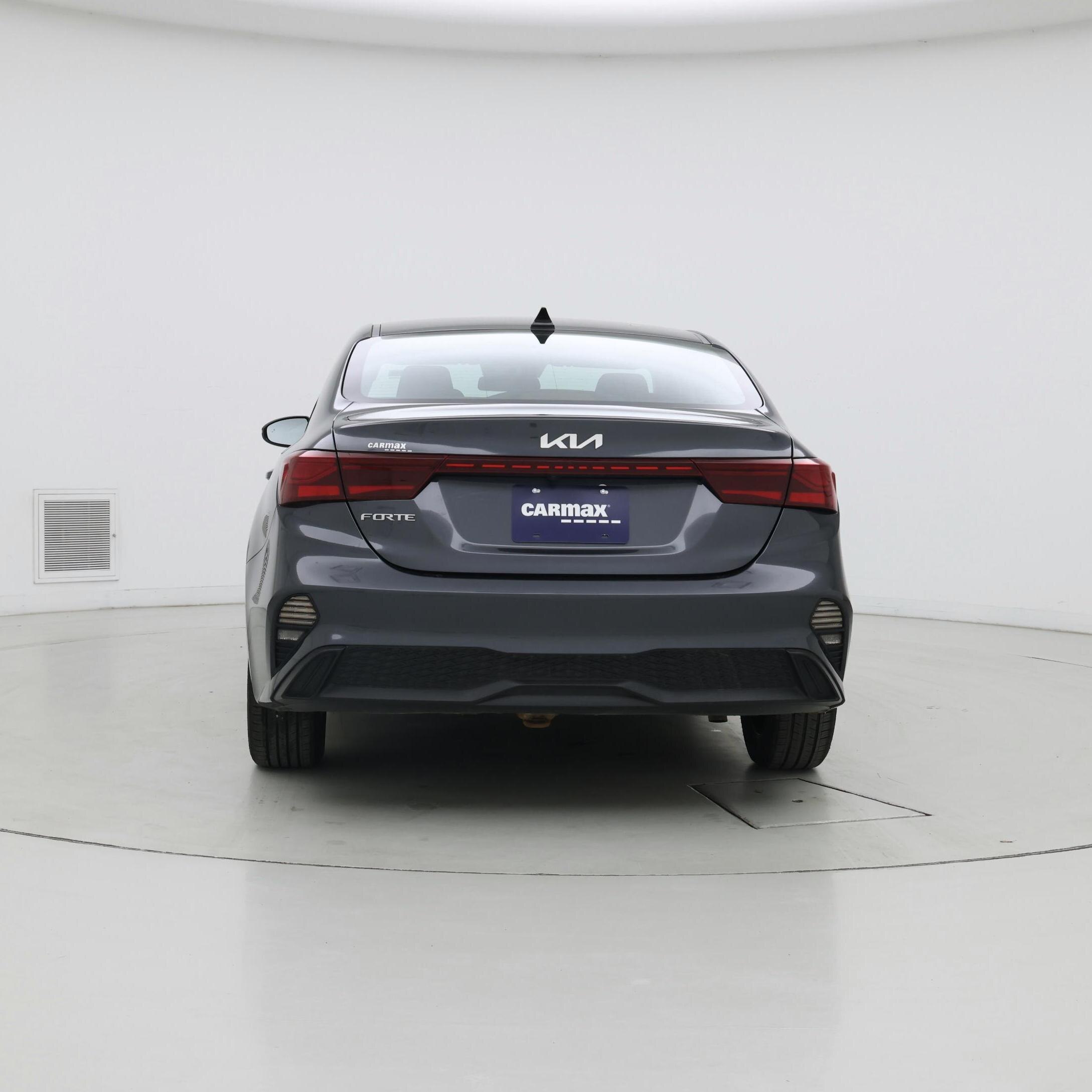 Thumbnail: 2023 Kia Forte - 6