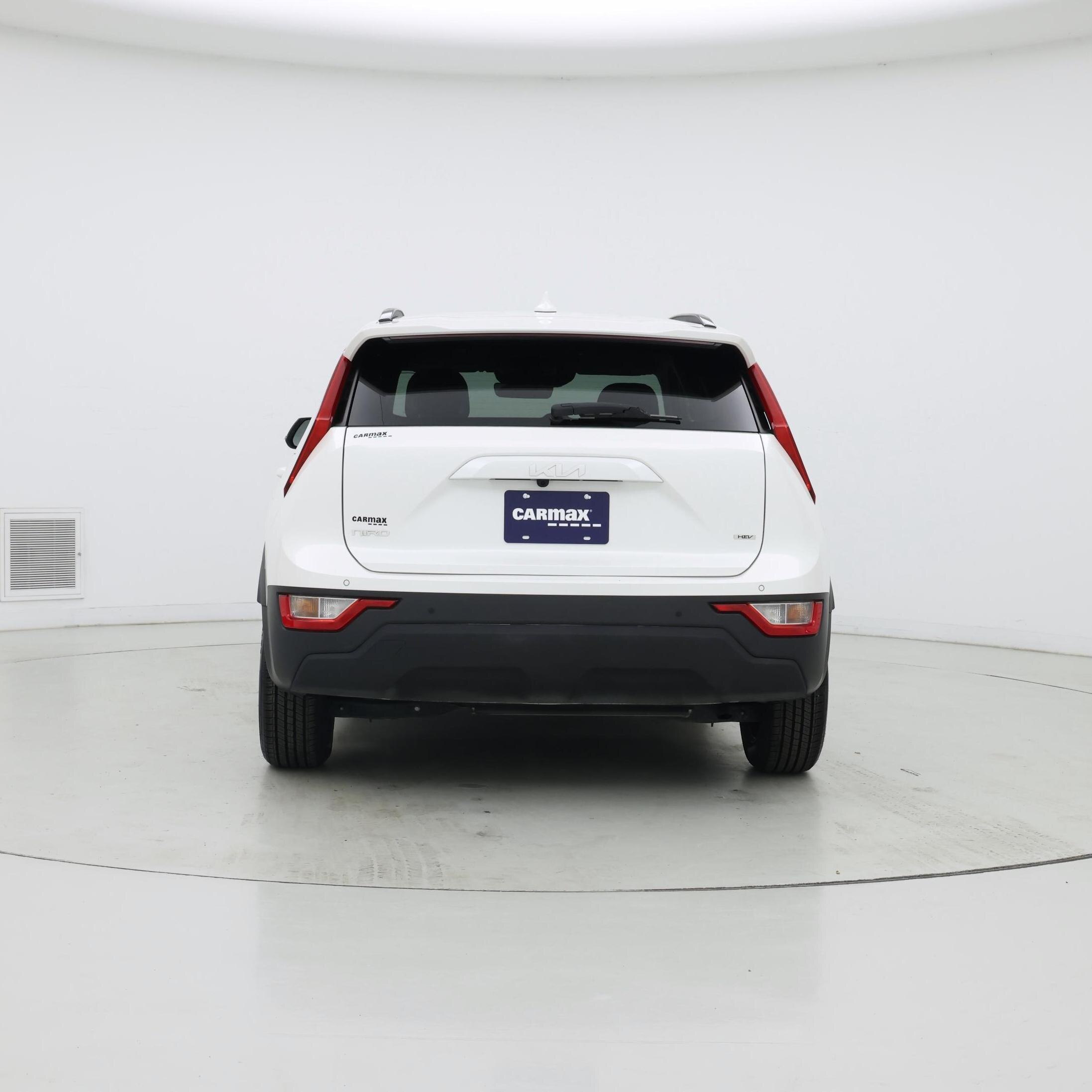 Thumbnail: 2023 Kia Niro - 6