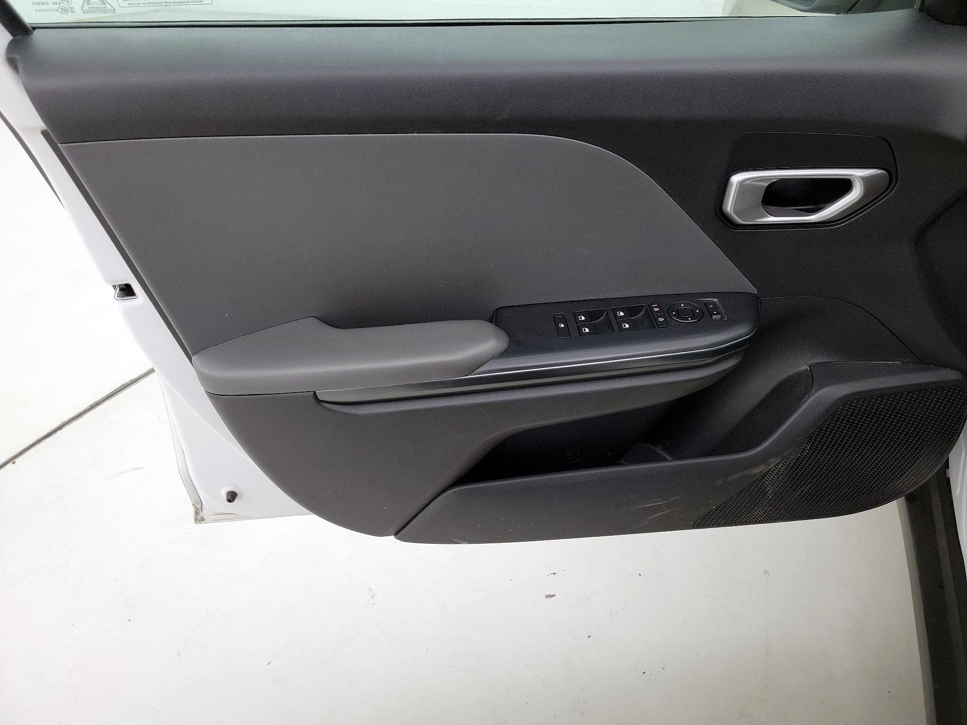 Thumbnail: 2025 Kia K4 - 12