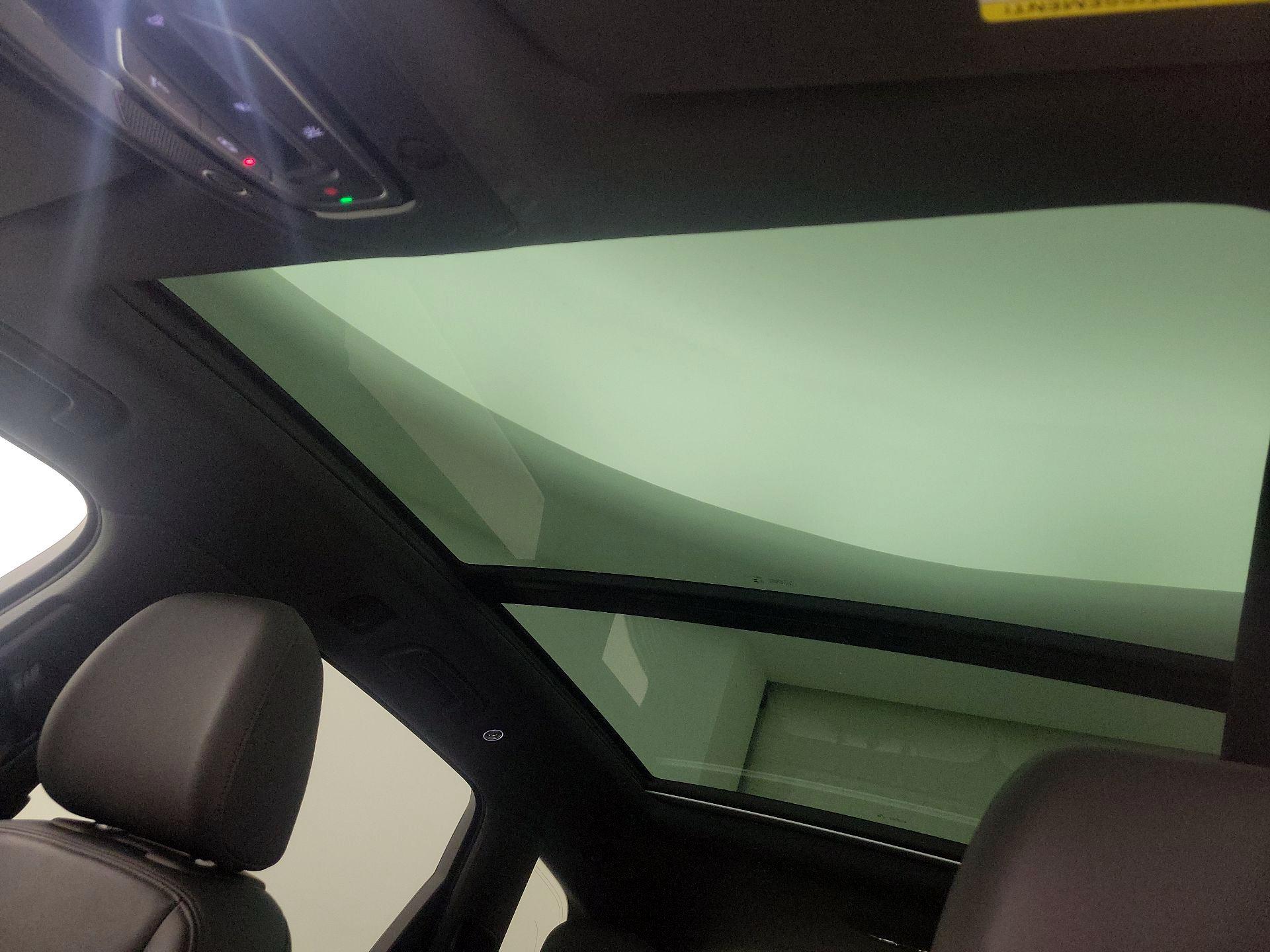 Thumbnail: 2023 Audi Q7 - 20