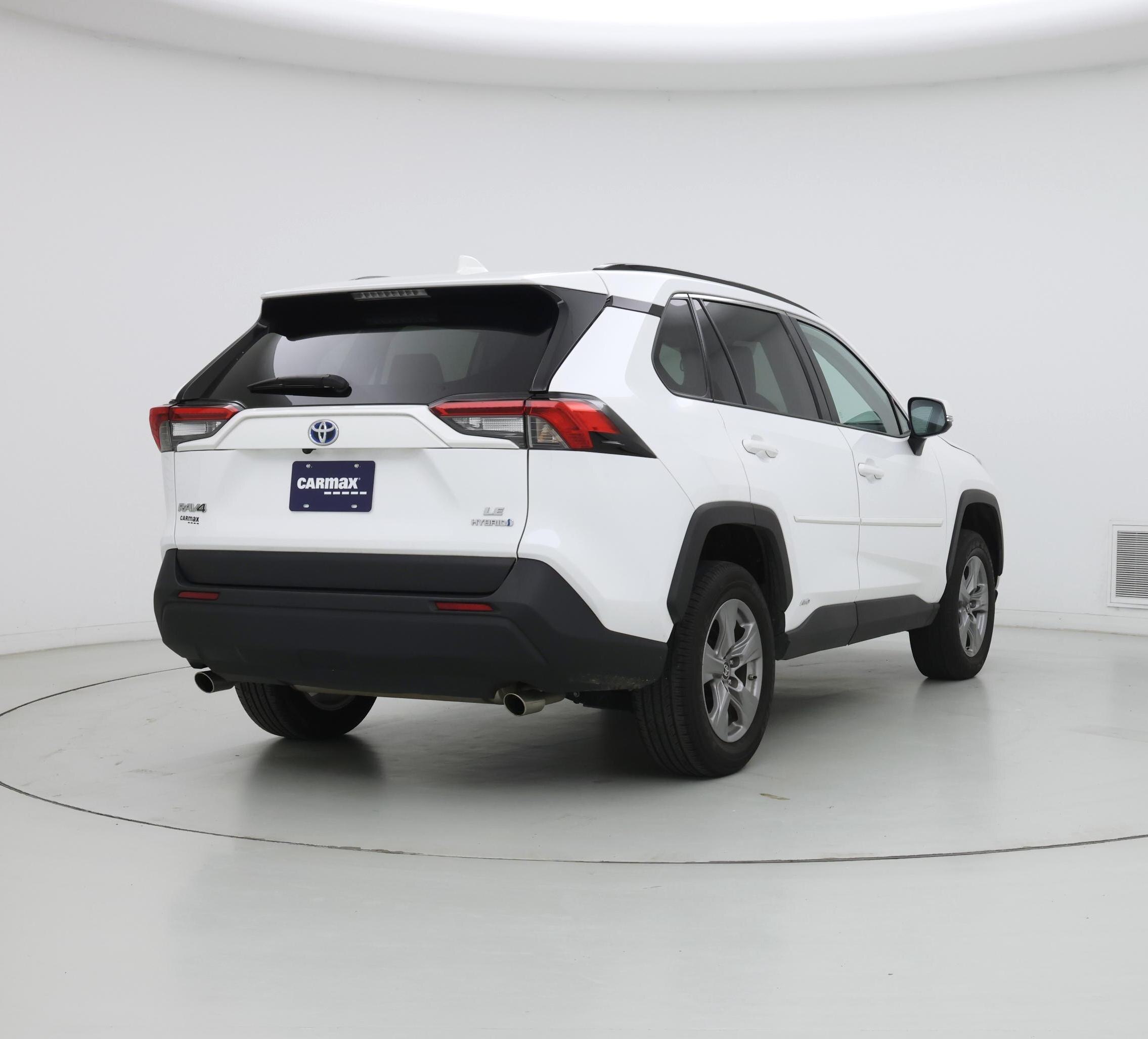 Thumbnail: 2024 Toyota RAV4 - 8