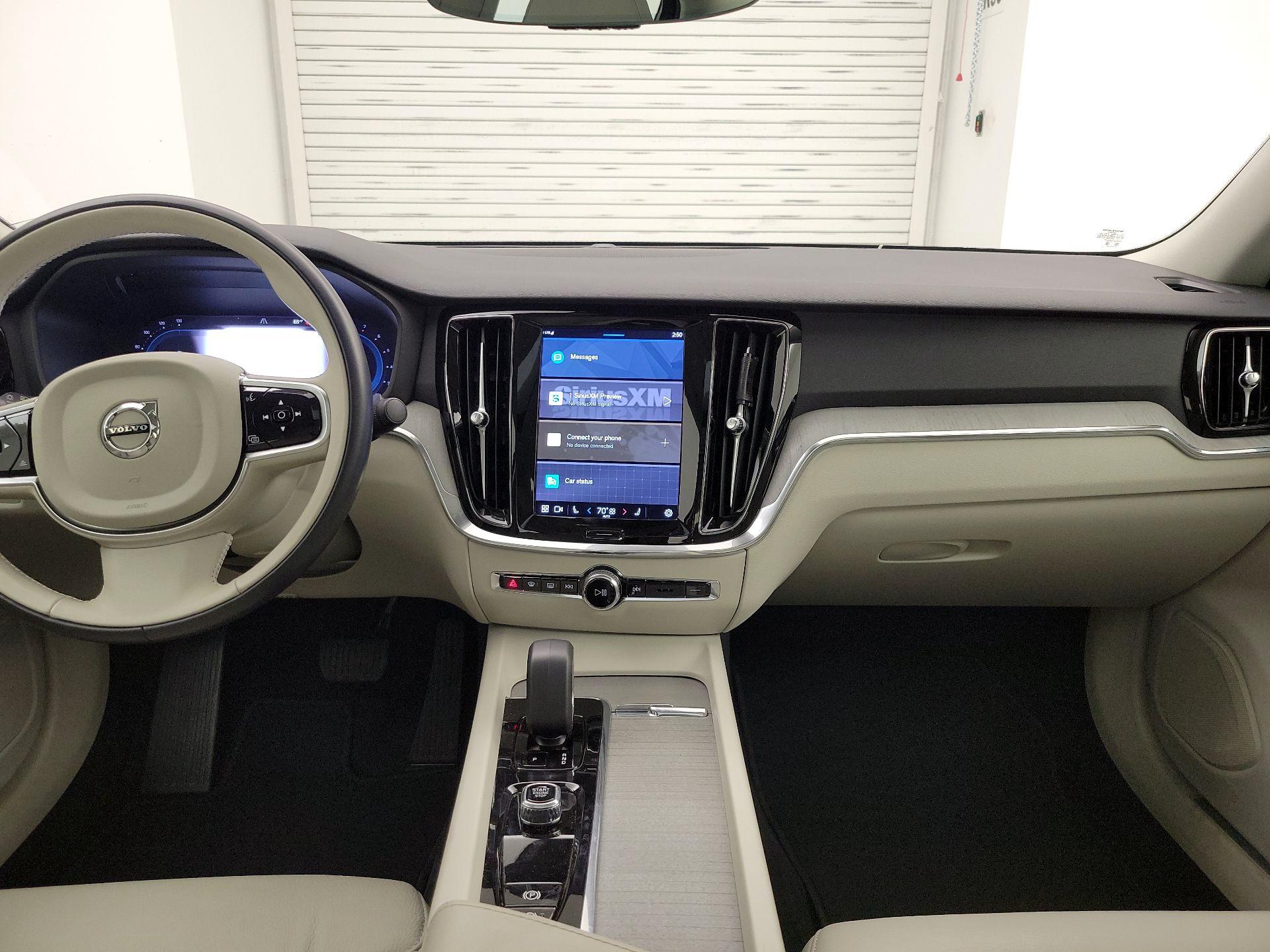 Thumbnail: 2024 Volvo S60 - 9