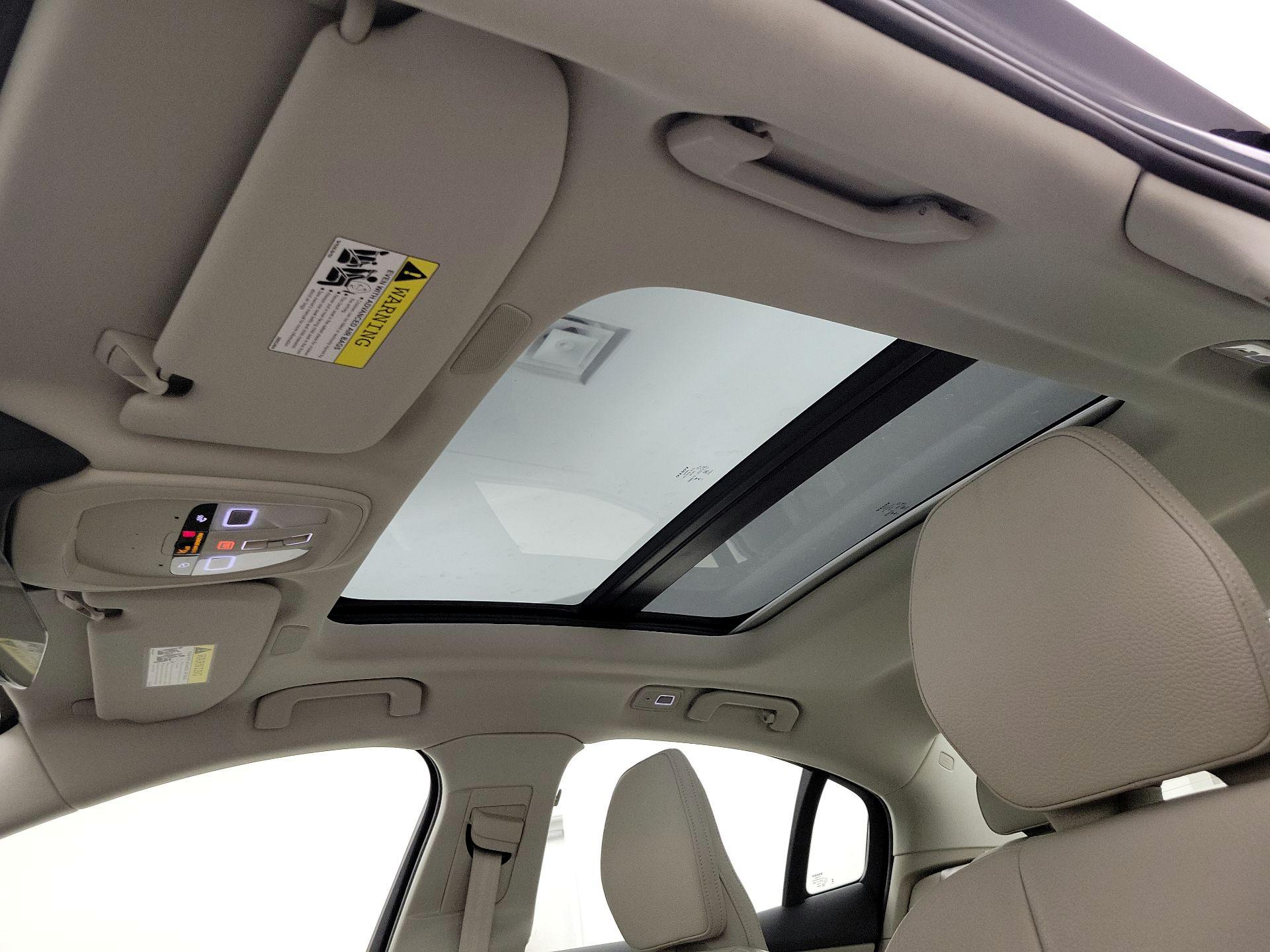 Thumbnail: 2024 Volvo S60 - 19