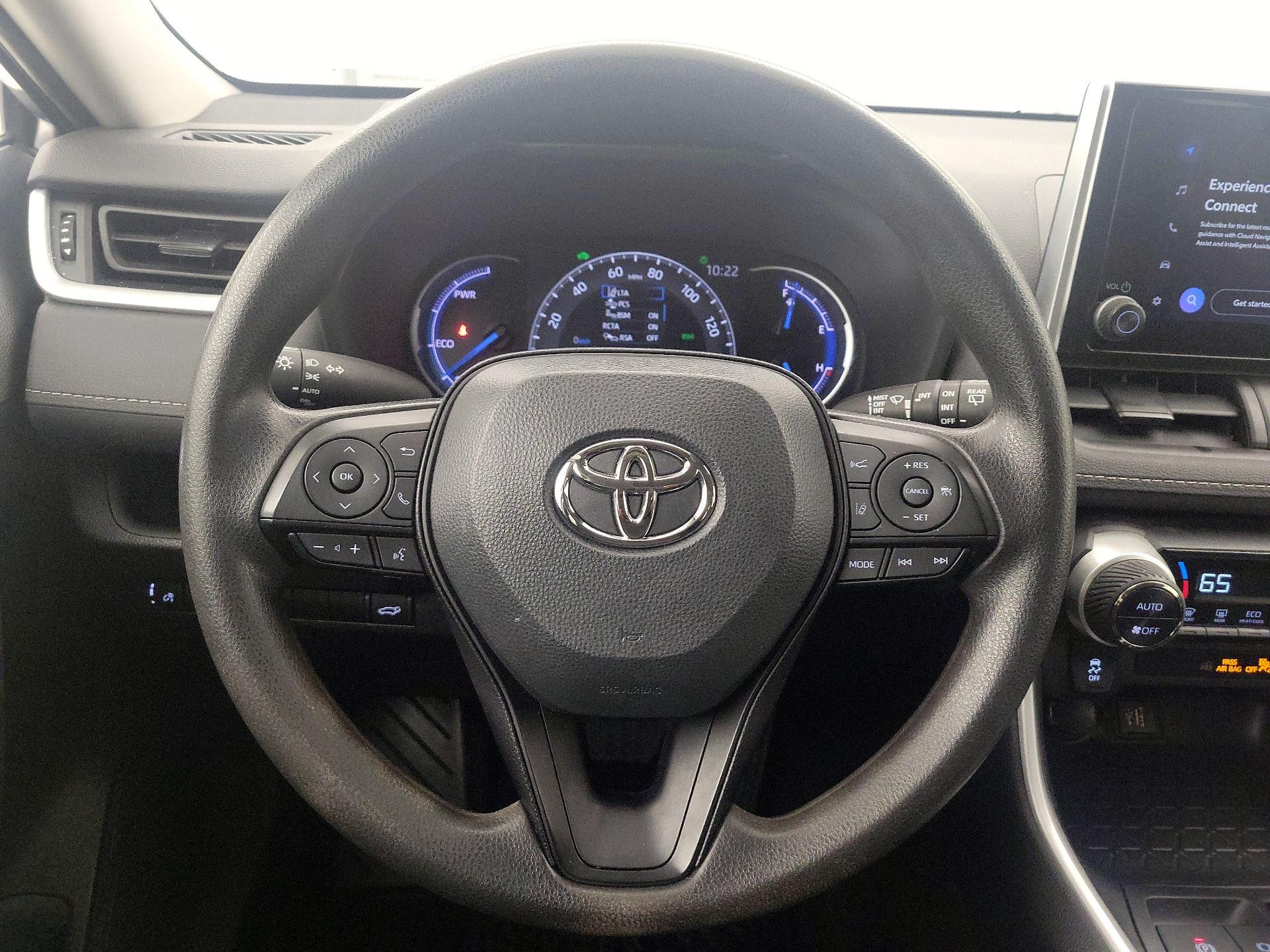 Thumbnail: 2023 Toyota RAV4 - 10