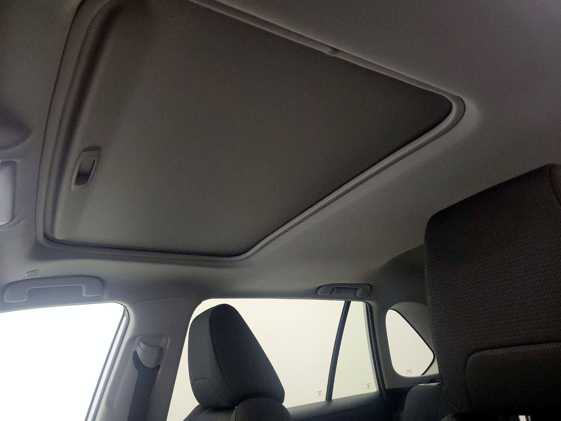 Thumbnail: 2023 Toyota RAV4 - 19