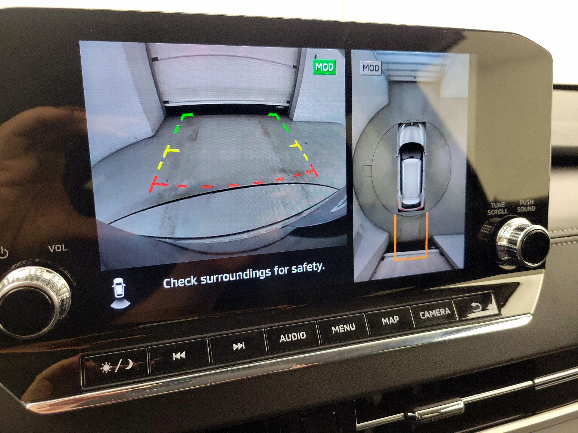 Thumbnail: 2024 Mitsubishi Outlander - 15