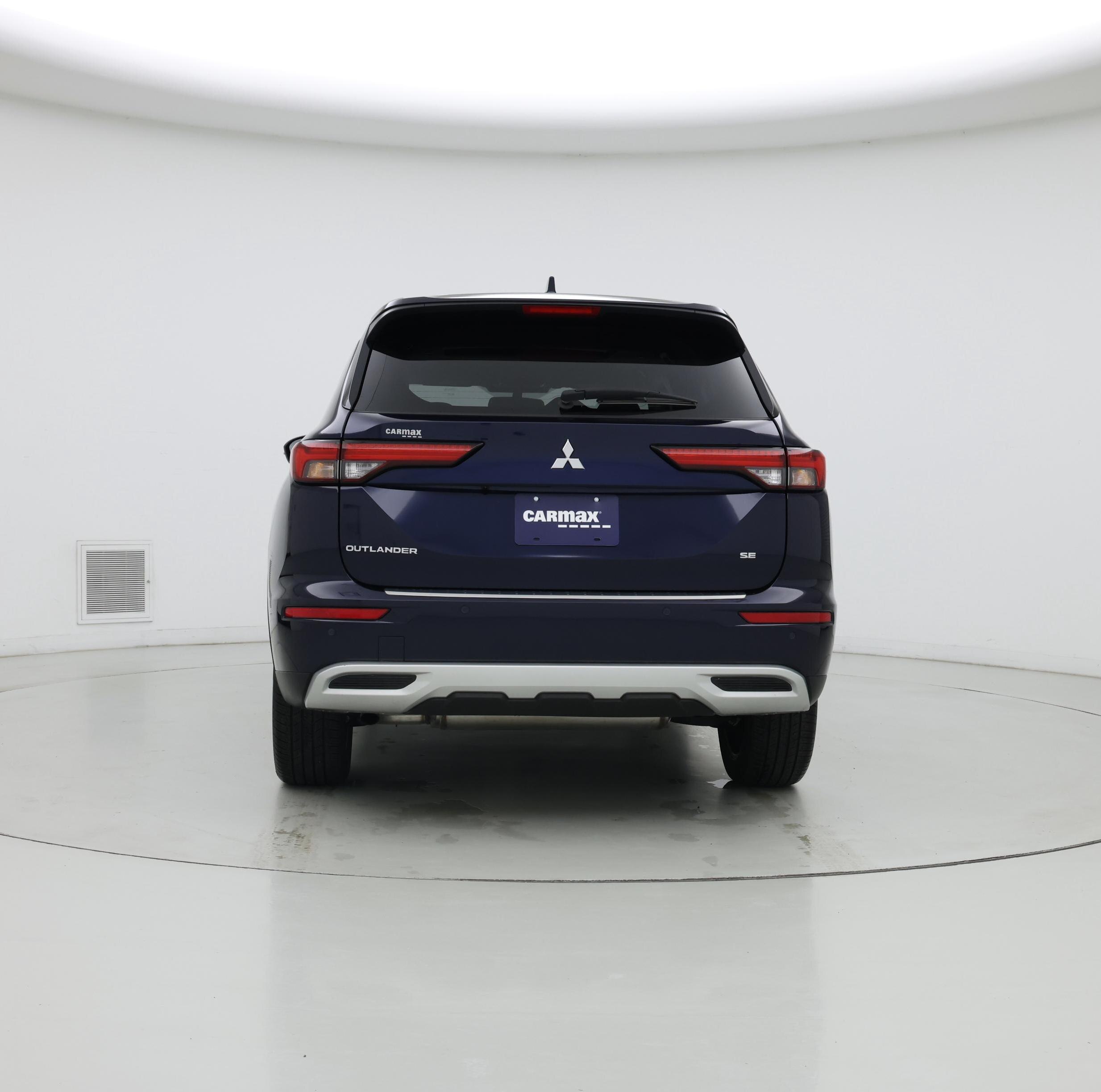 Thumbnail: 2024 Mitsubishi Outlander - 6