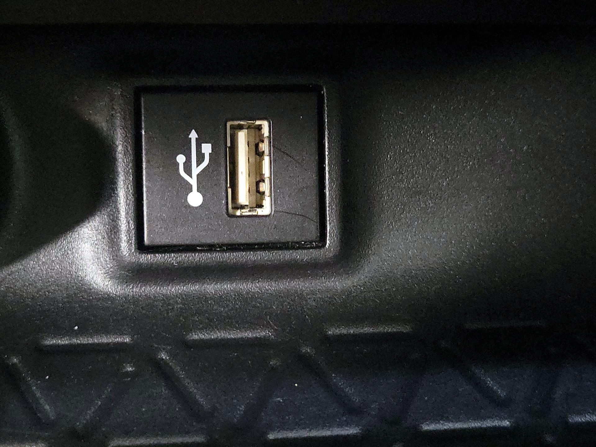 Thumbnail: 2024 Toyota RAV4 - 18