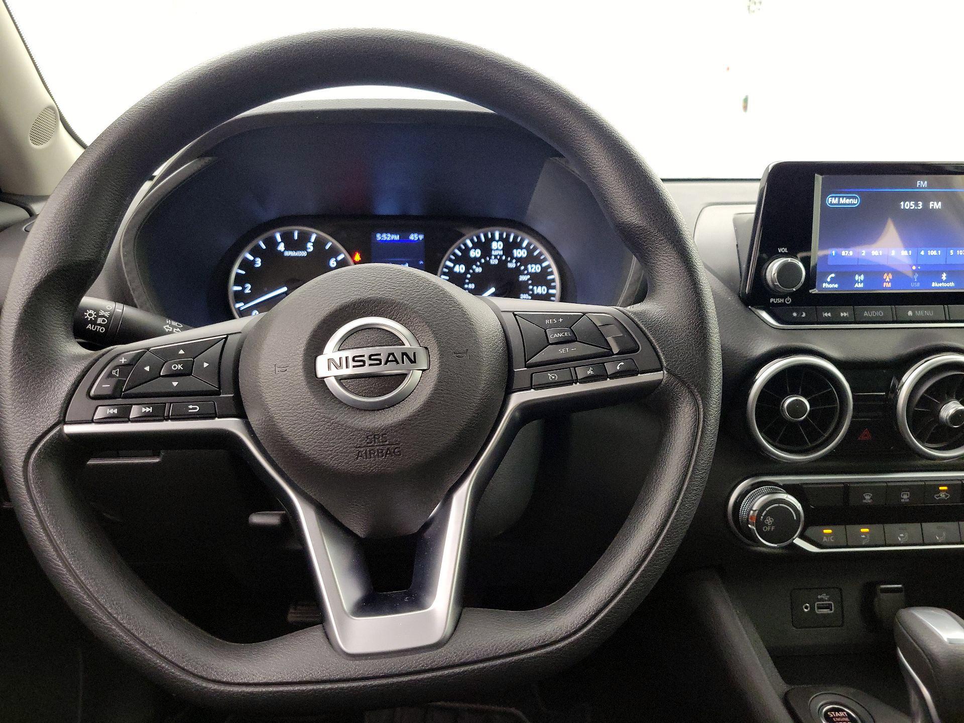 Thumbnail: 2023 Nissan Sentra - 10