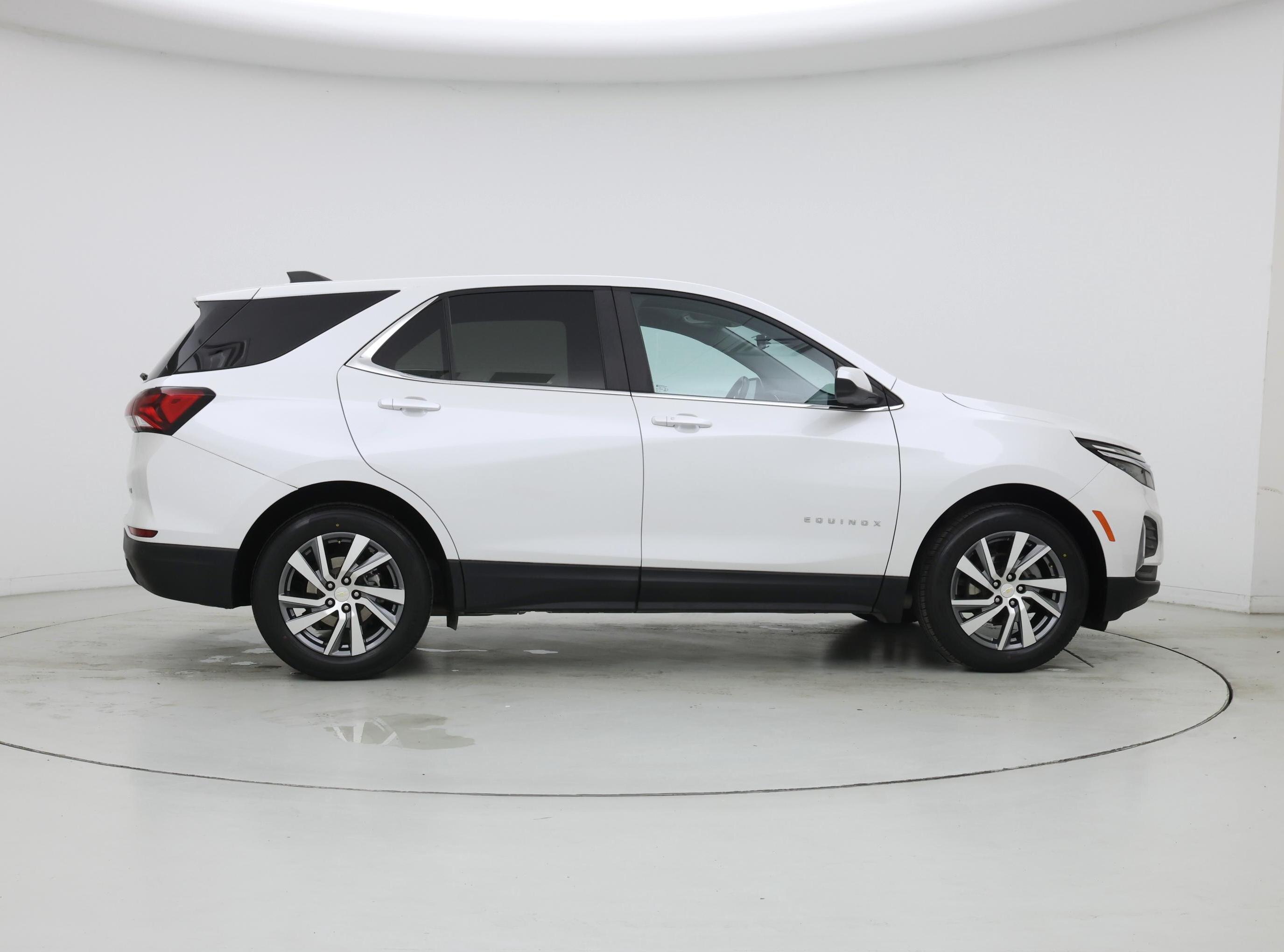 Thumbnail: 2022 Chevrolet Equinox - 7