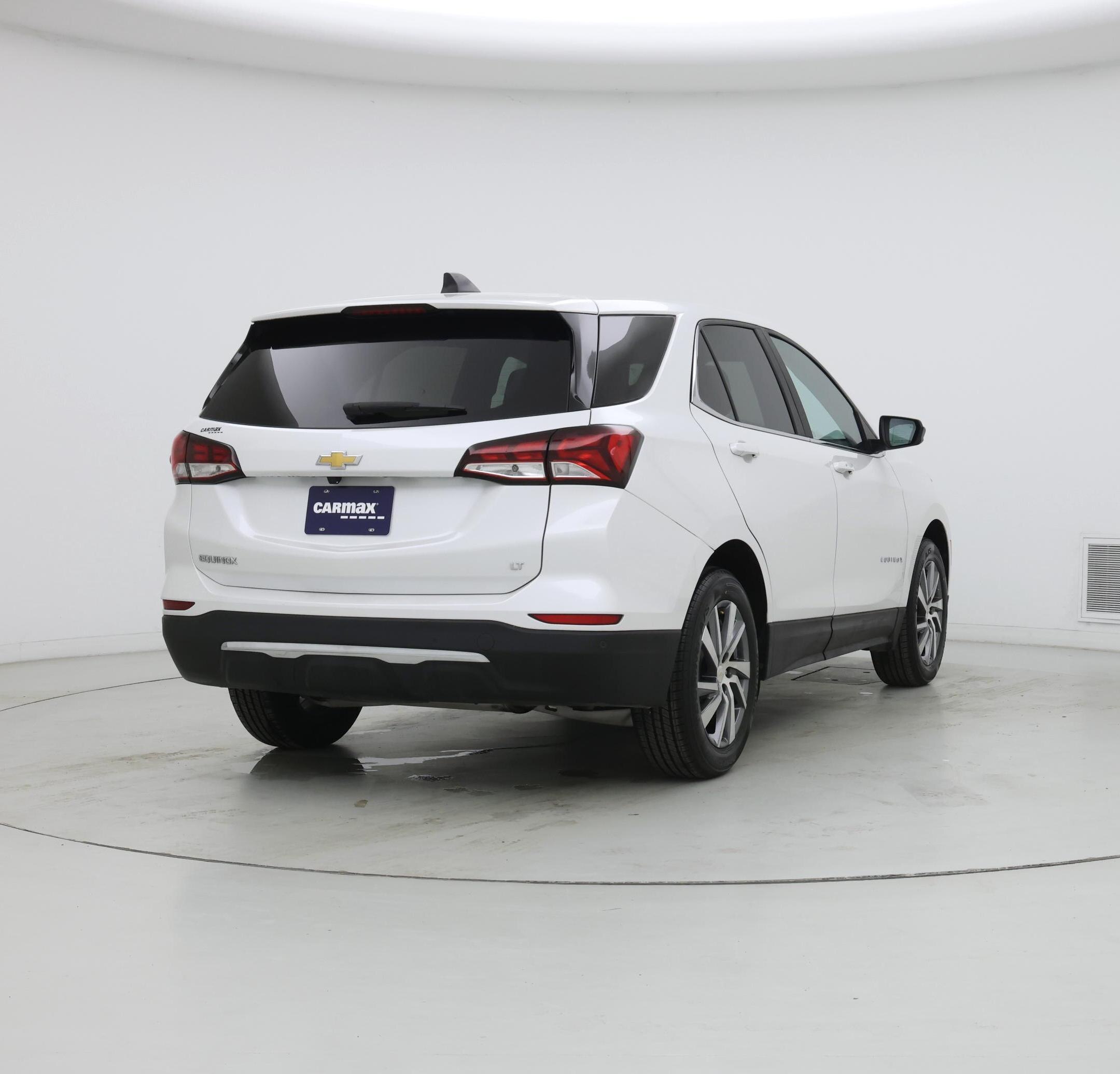 Thumbnail: 2022 Chevrolet Equinox - 8