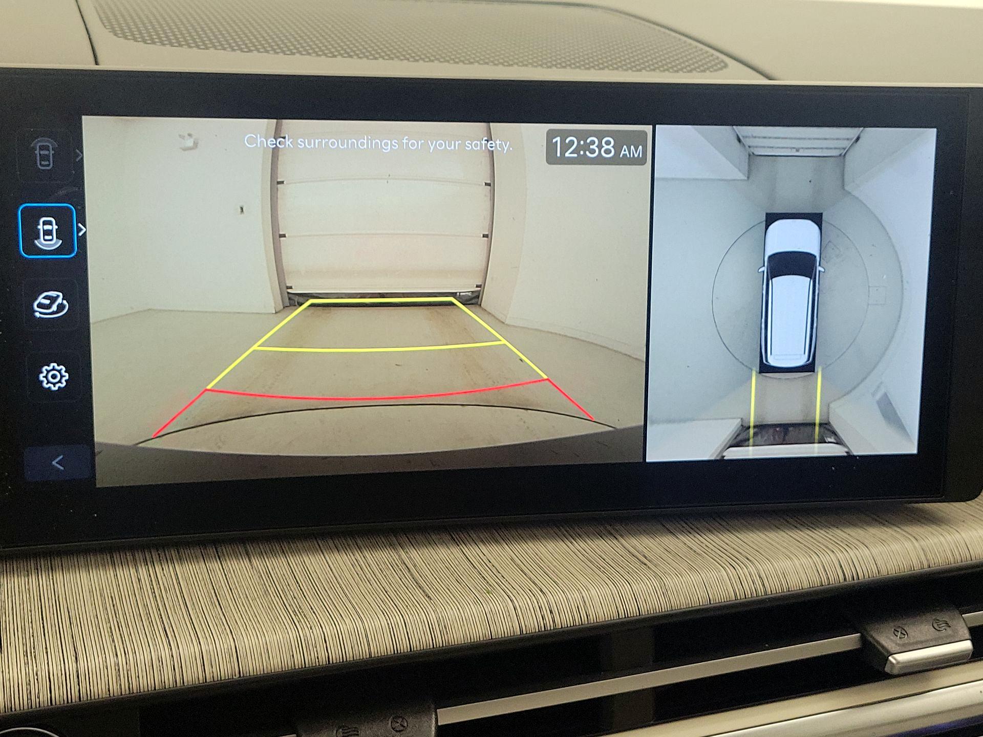 Thumbnail: 2024 Hyundai Santa Fe - 14