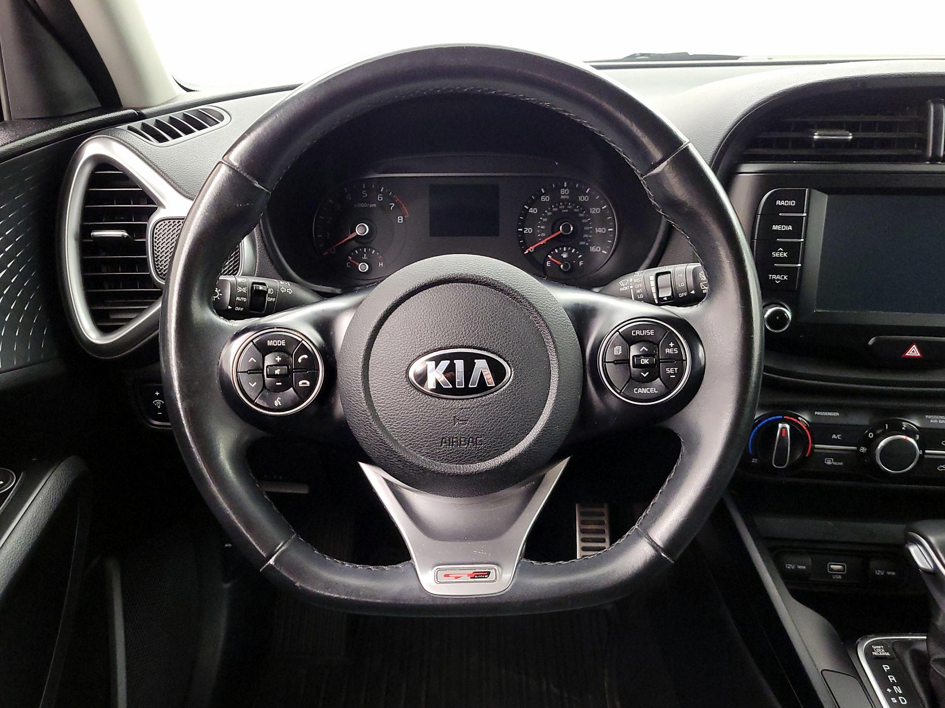 Thumbnail: 2020 Kia Soul - 10