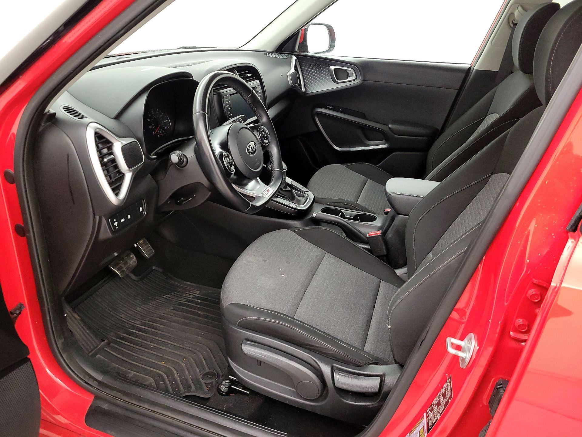 Thumbnail: 2020 Kia Soul - 11