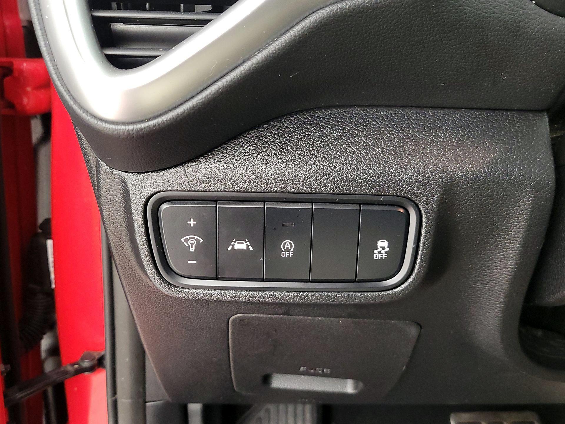 Thumbnail: 2020 Kia Soul - 13