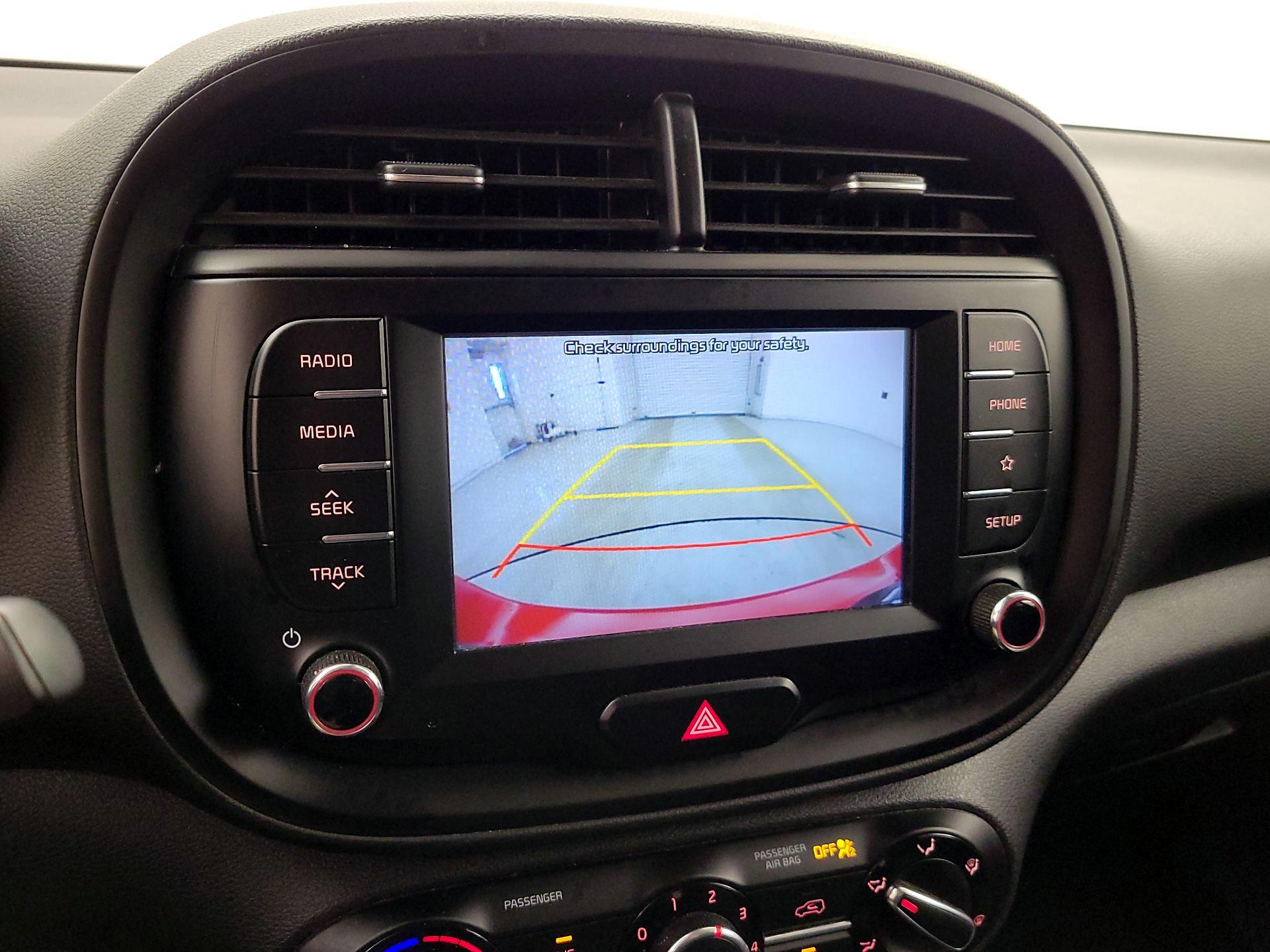 Thumbnail: 2020 Kia Soul - 14