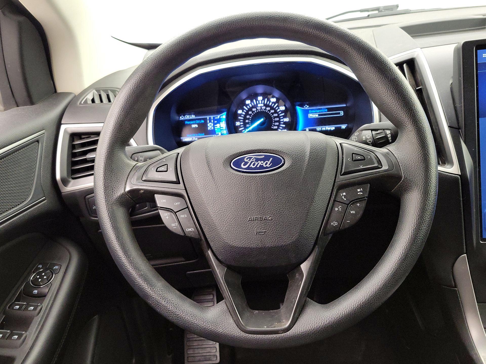 Thumbnail: 2021 Ford Edge - 10