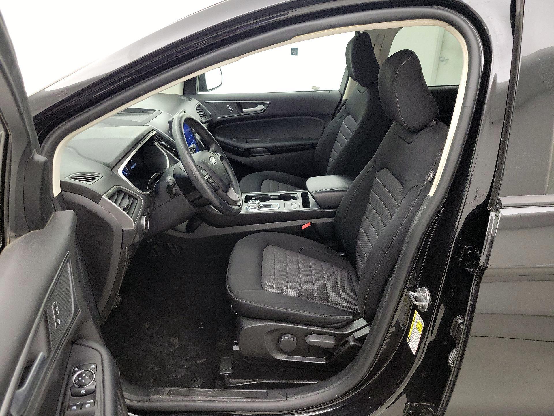 Thumbnail: 2021 Ford Edge - 11