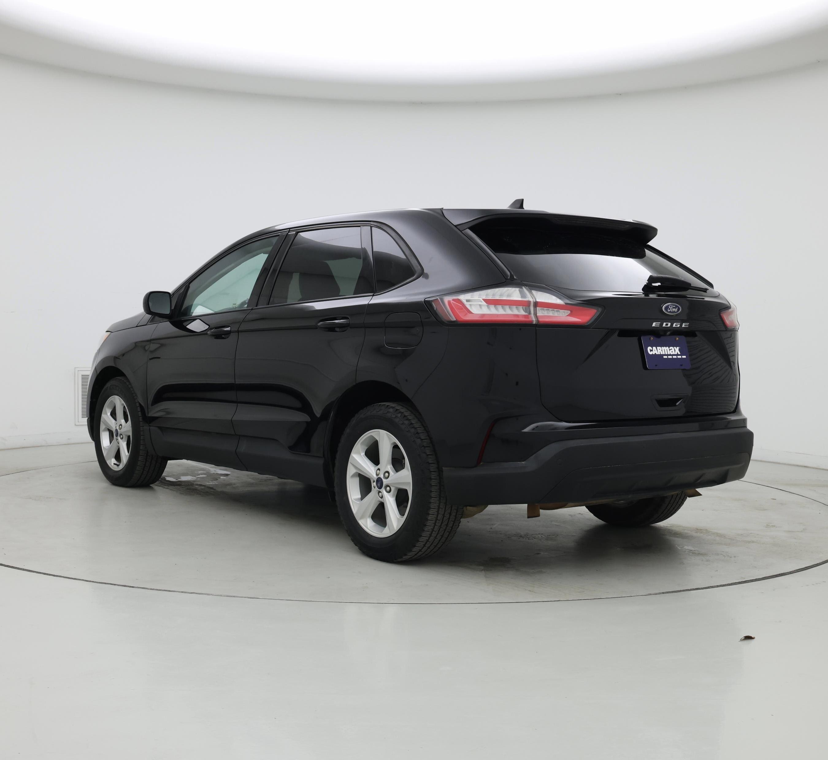 Thumbnail: 2021 Ford Edge - 2