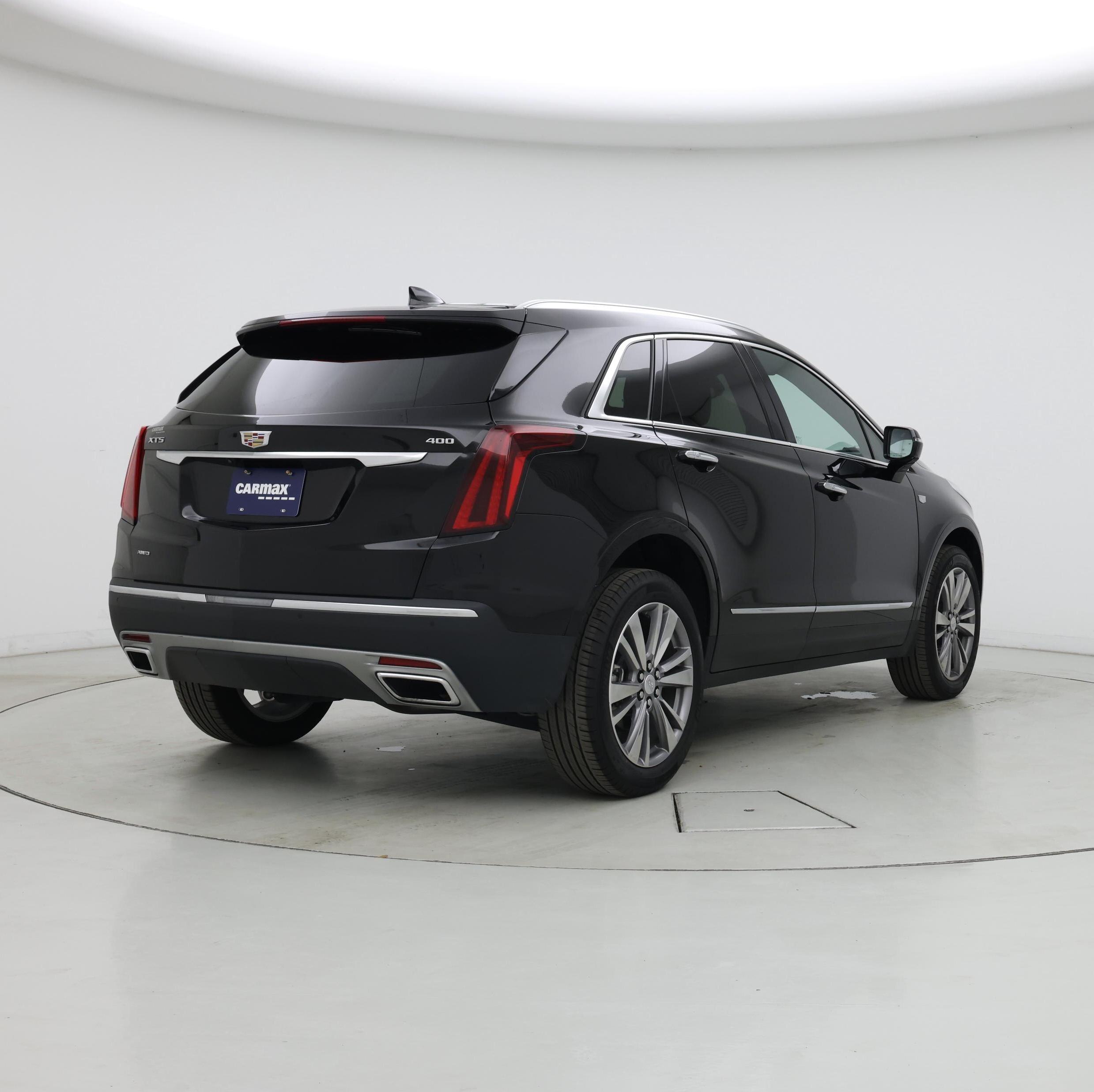 Thumbnail: 2025 Cadillac XT5 - 8