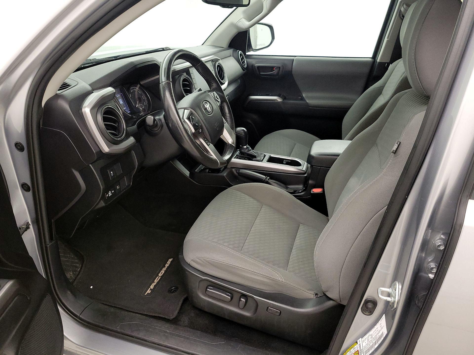 Thumbnail: 2021 Toyota Tacoma - 11