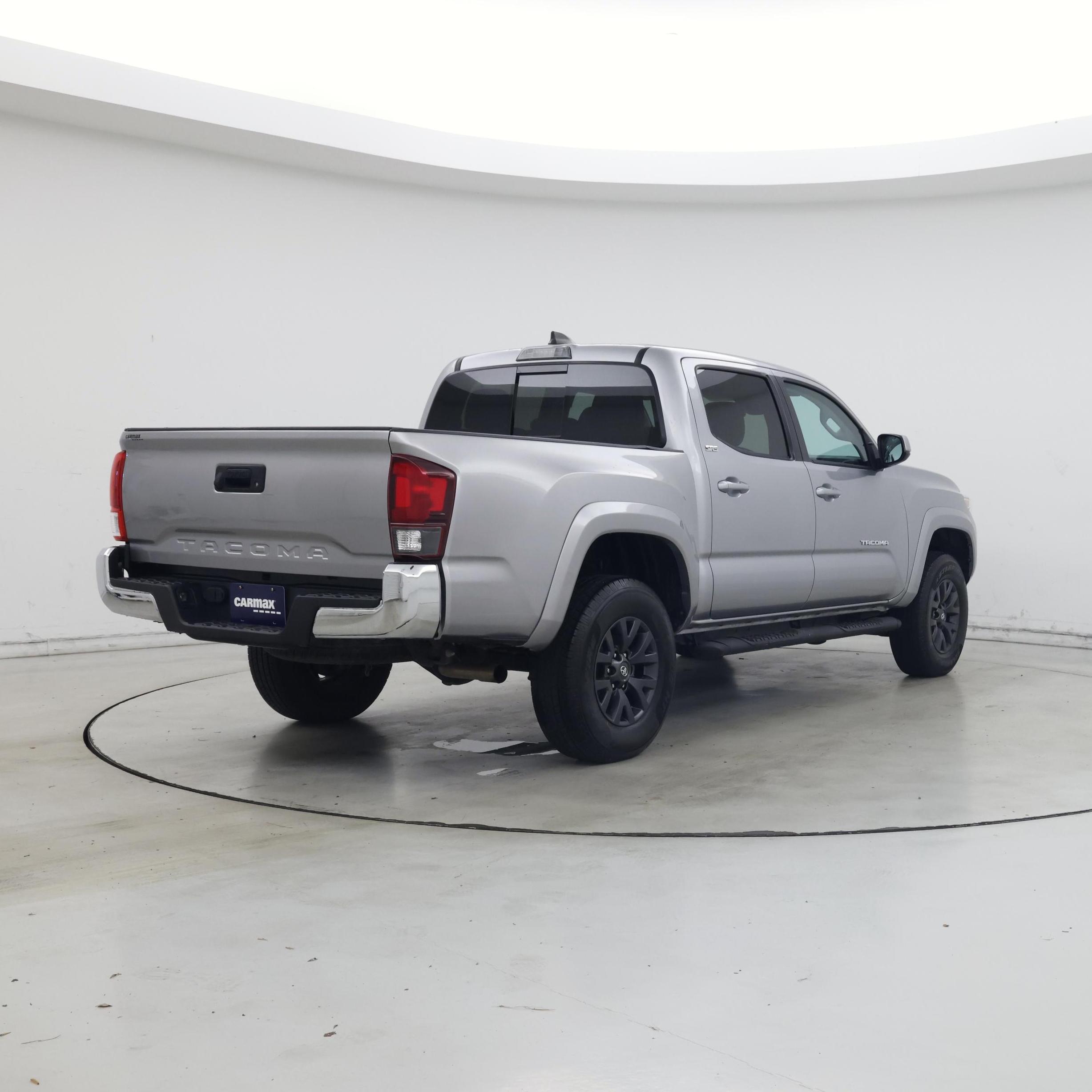 Thumbnail: 2021 Toyota Tacoma - 8