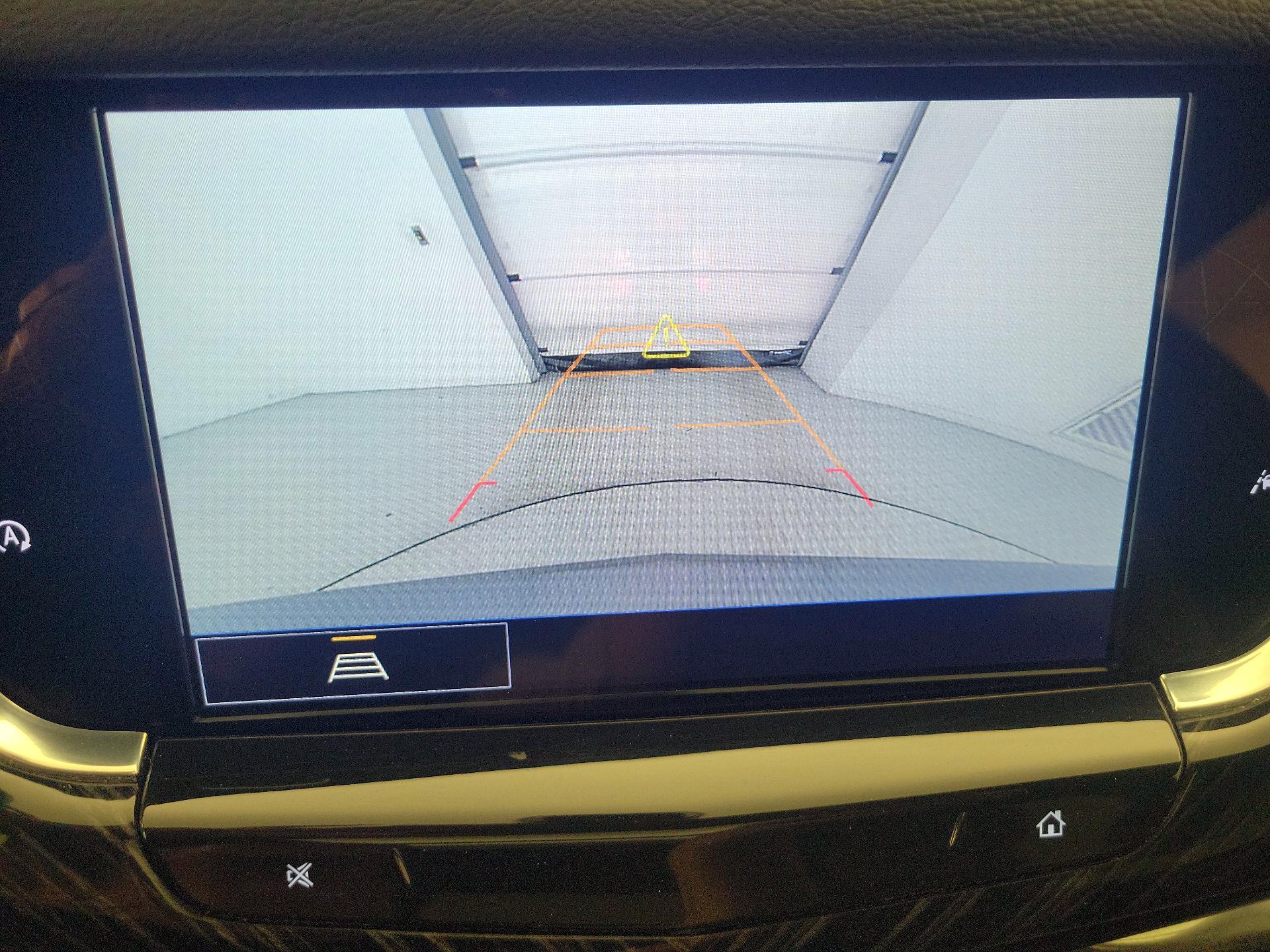 Thumbnail: 2025 Cadillac XT6 - 15