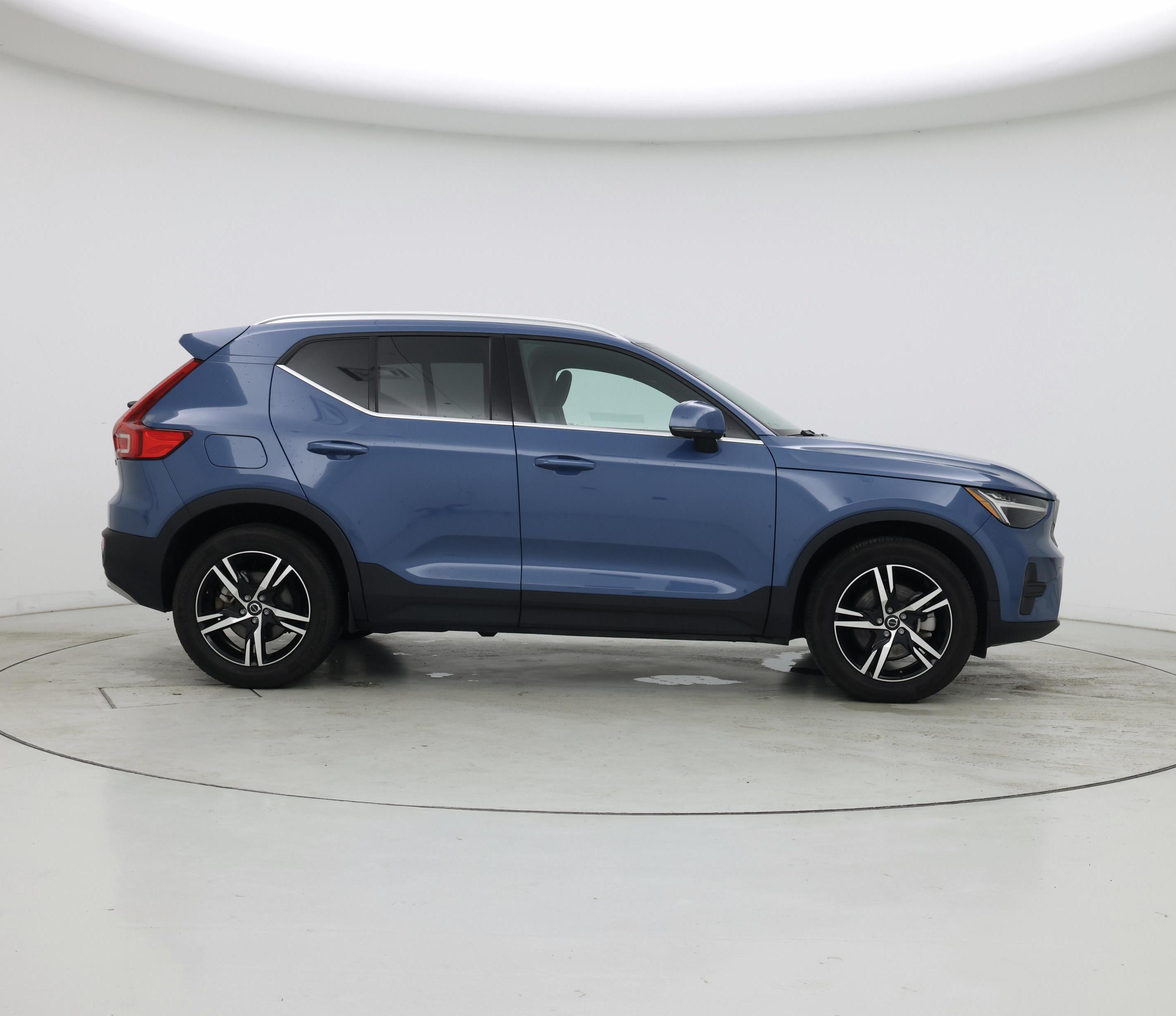 Thumbnail: 2024 Volvo XC40 - 7