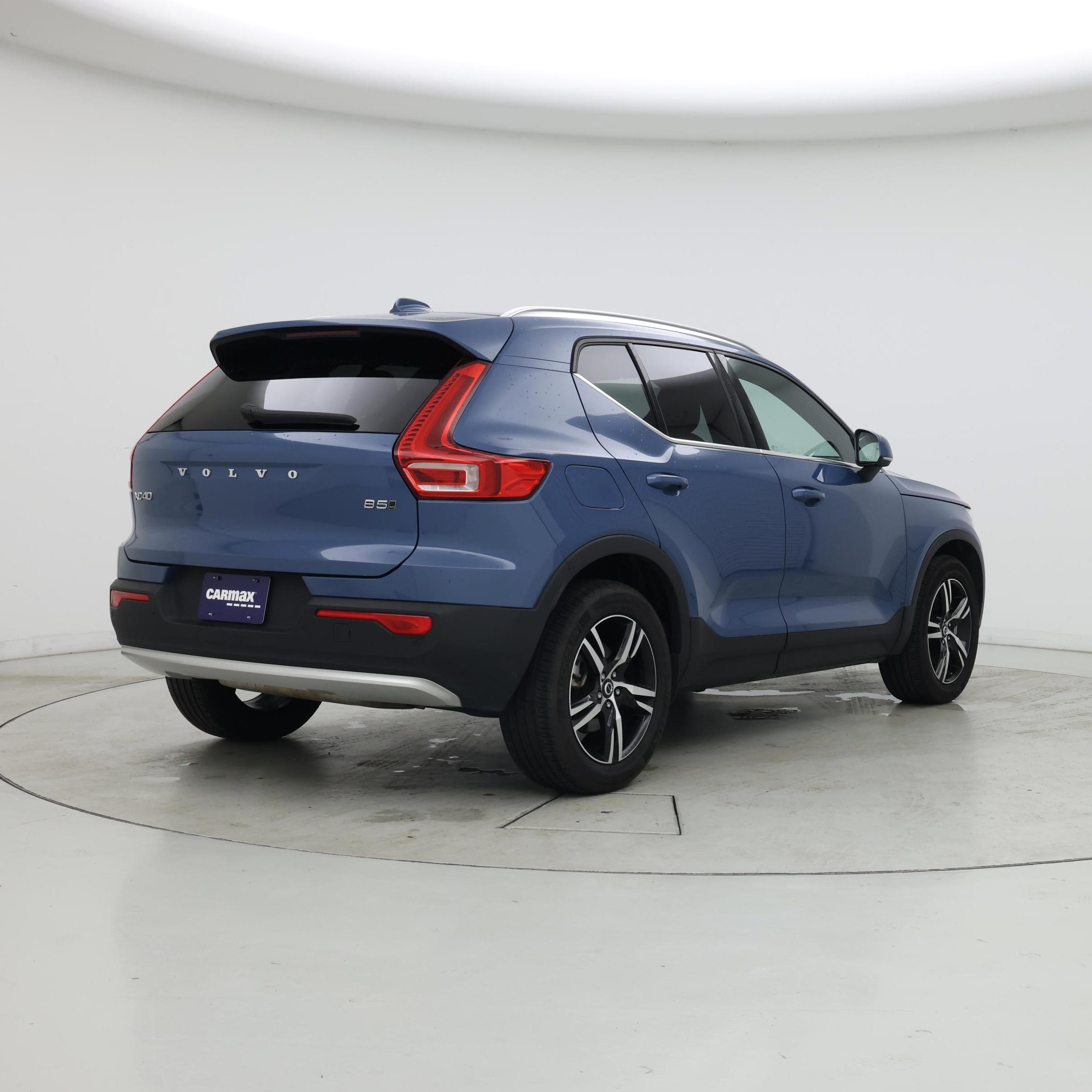 Thumbnail: 2024 Volvo XC40 - 8