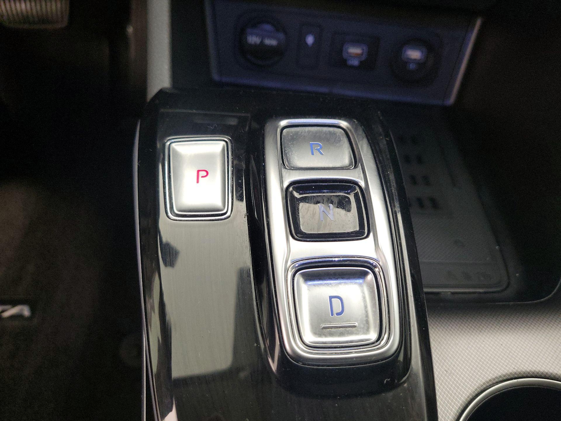 Thumbnail: 2023 Hyundai Sonata - 18