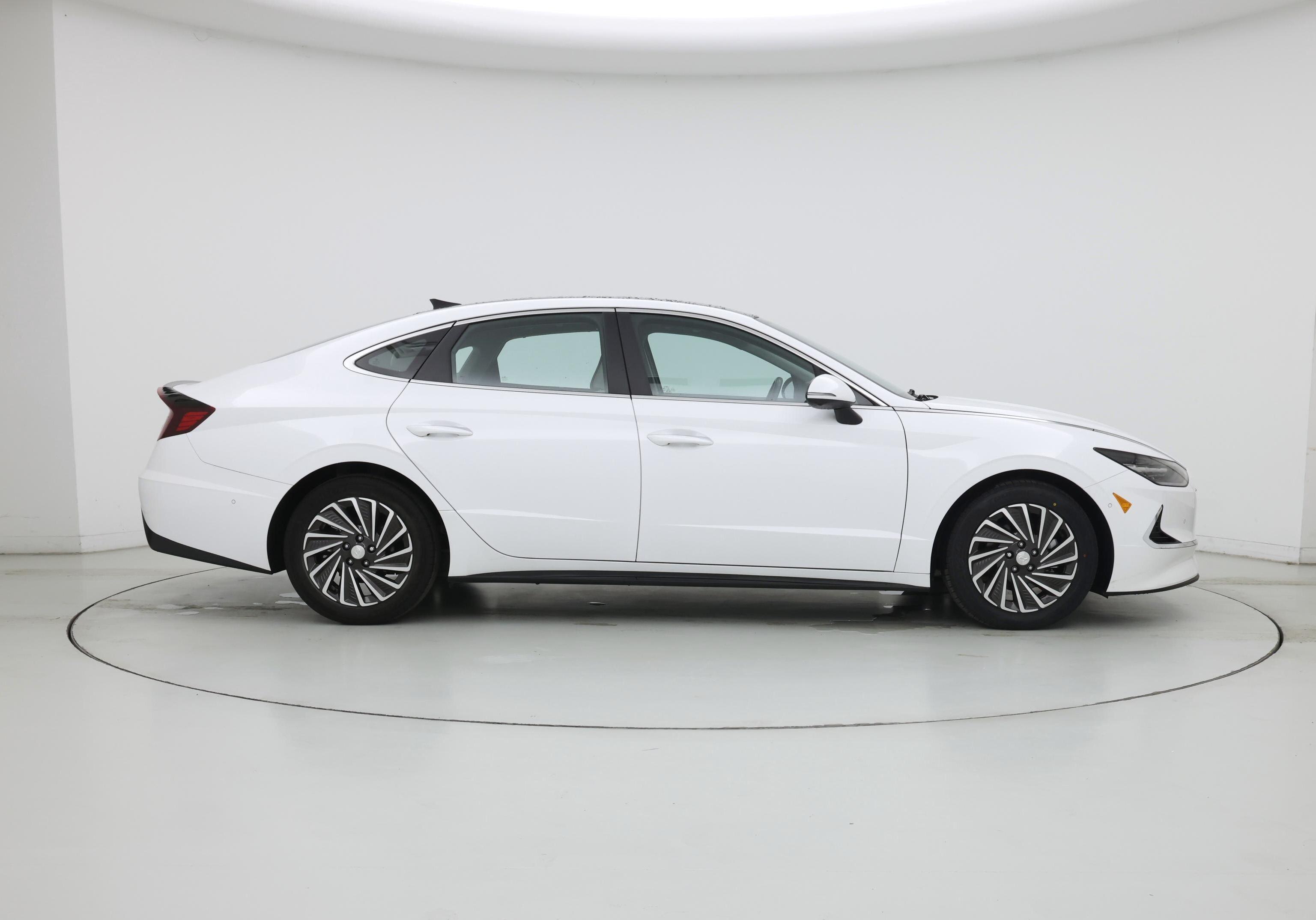 Thumbnail: 2023 Hyundai Sonata - 7