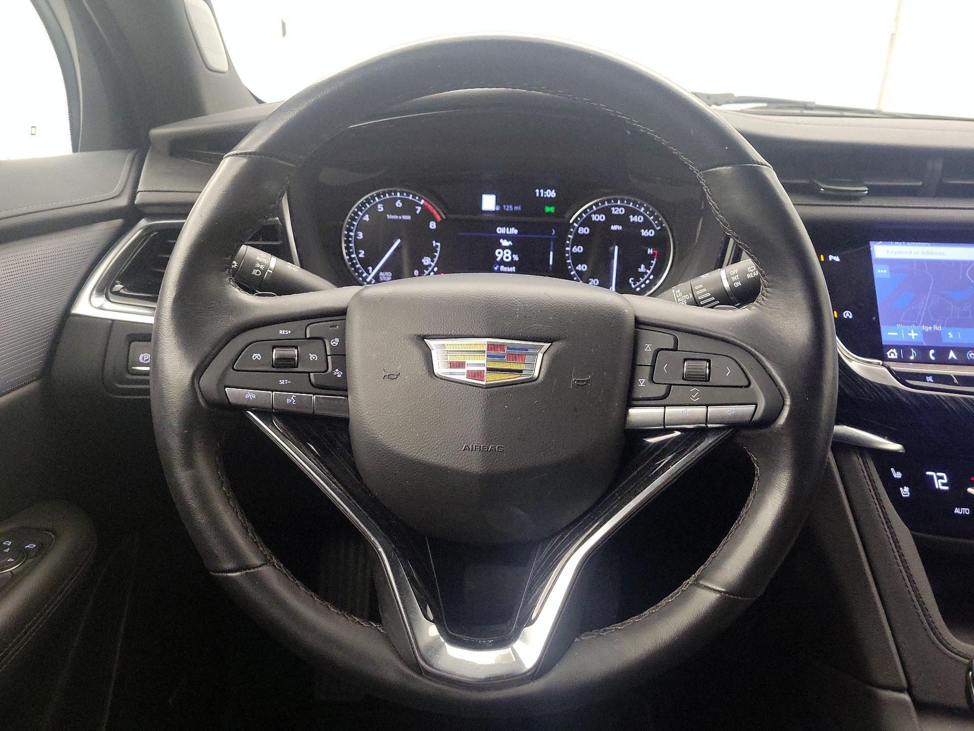 Thumbnail: 2025 Cadillac XT6 - 10