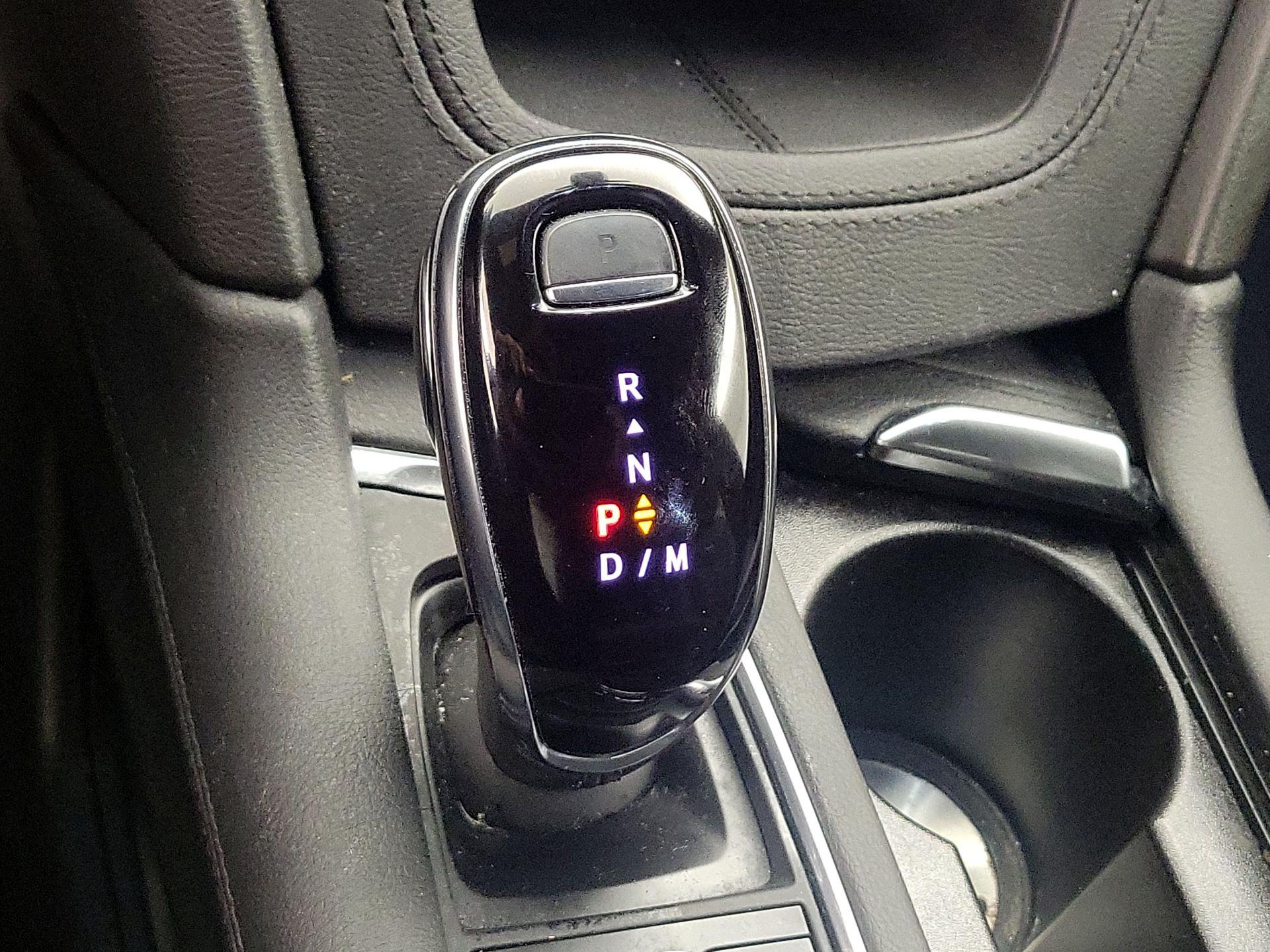 Thumbnail: 2025 Cadillac XT6 - 18