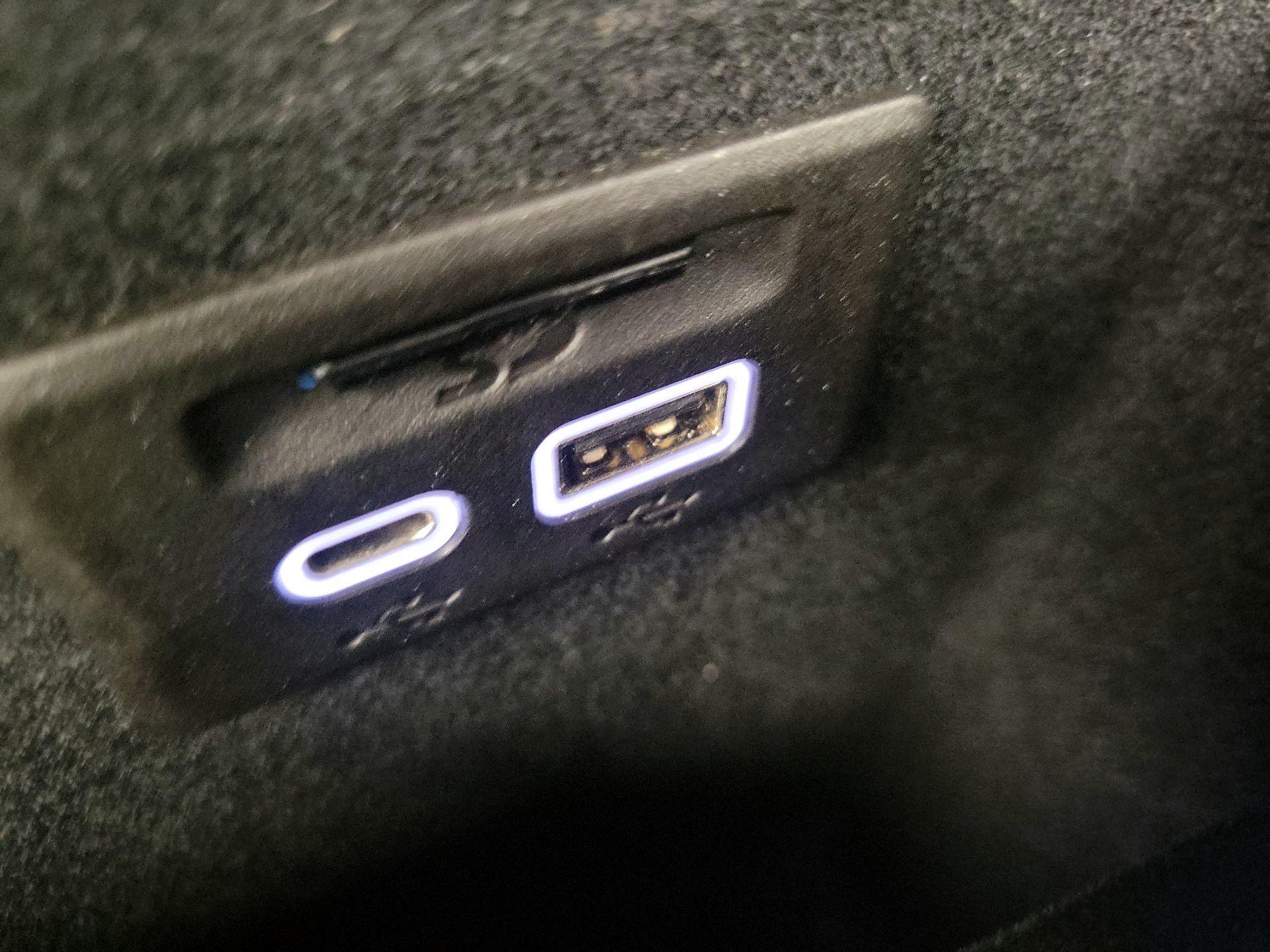 Thumbnail: 2025 Cadillac XT6 - 19