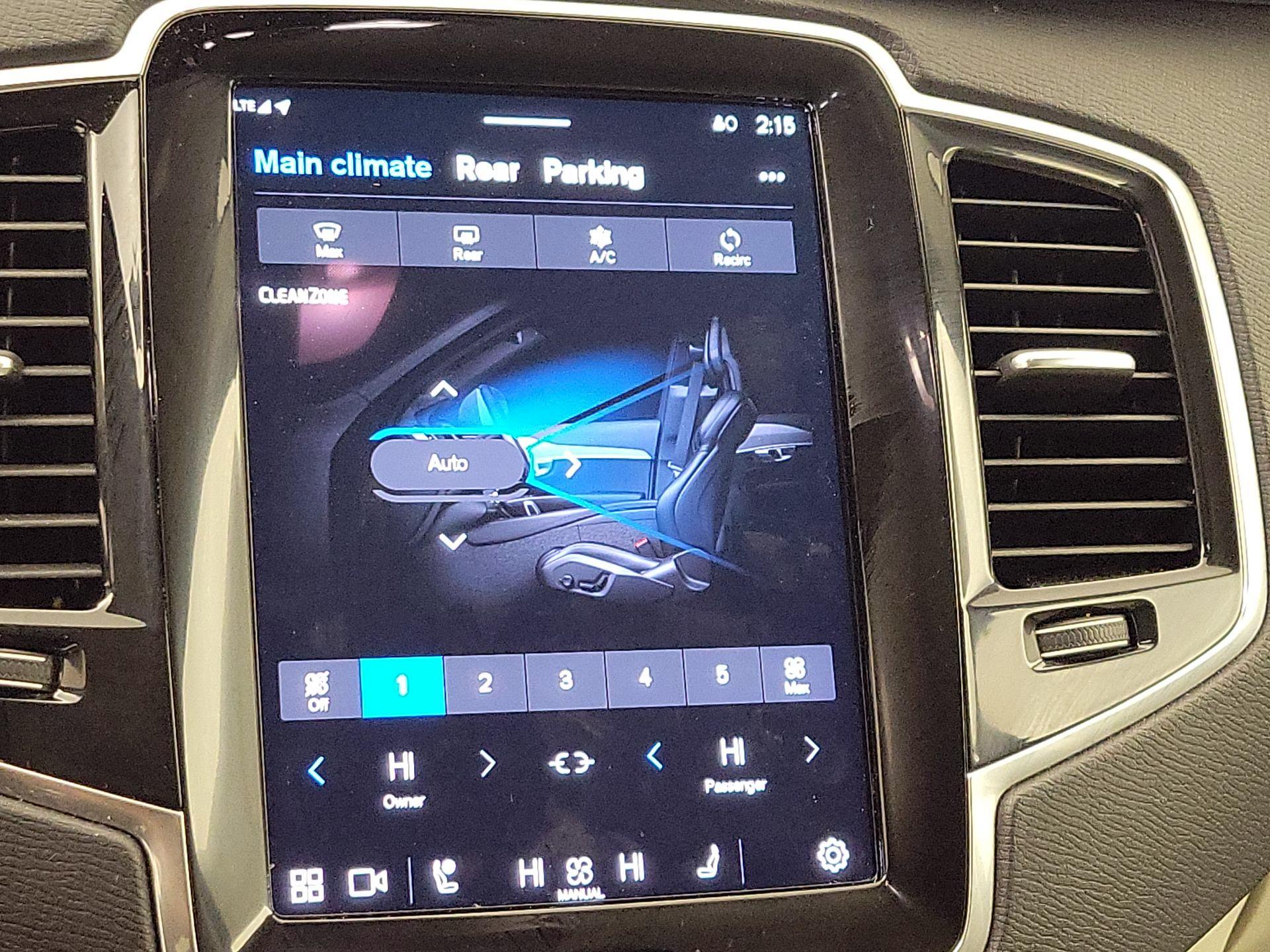 Thumbnail: 2023 Volvo XC90 - 17