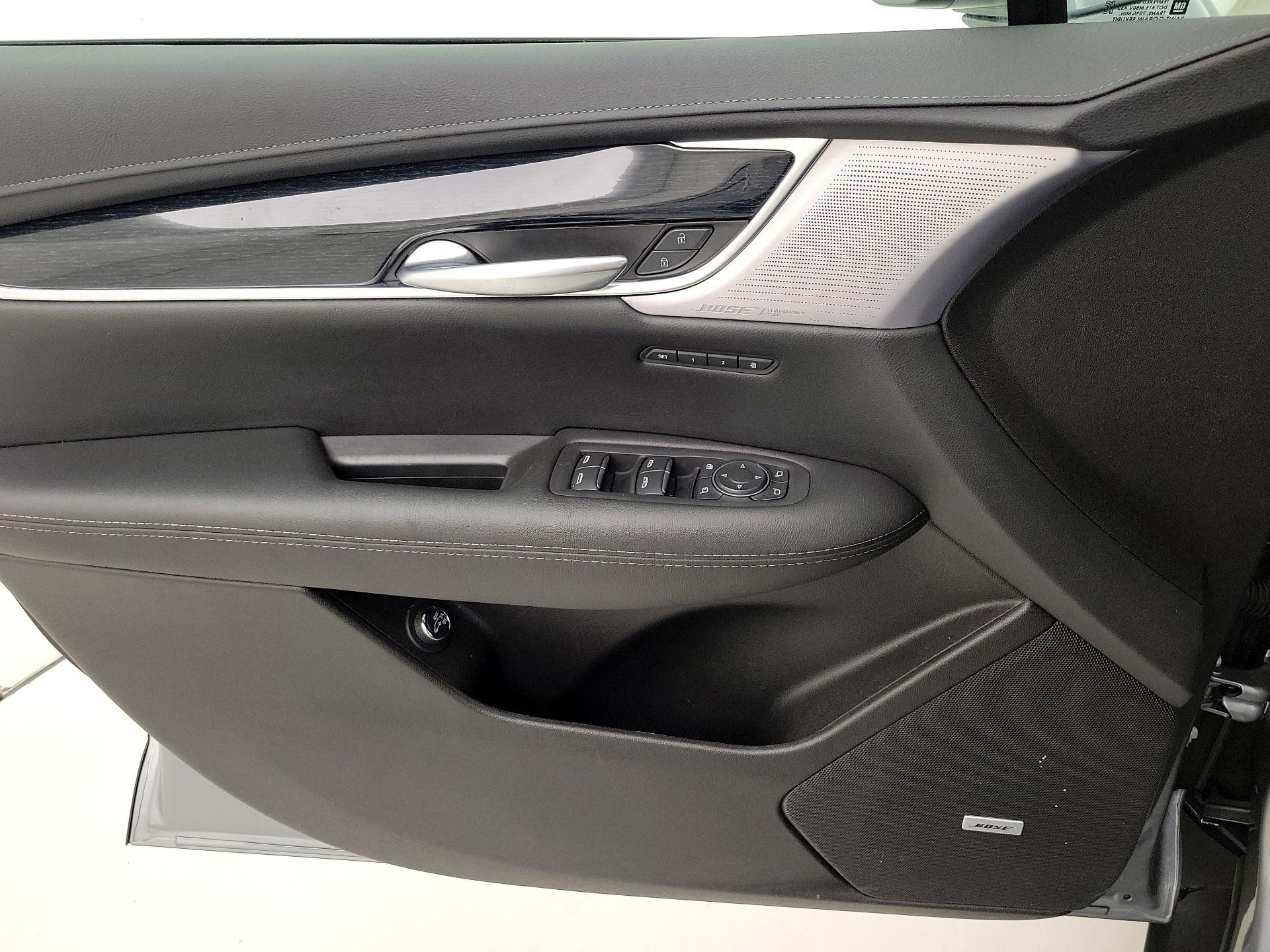 Thumbnail: 2025 Cadillac XT5 - 12