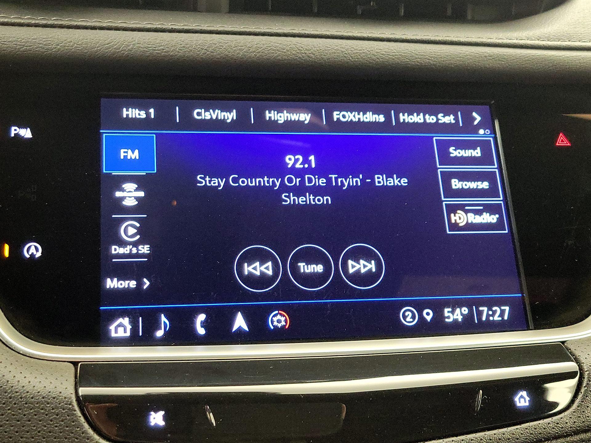 Thumbnail: 2025 Cadillac XT5 - 16