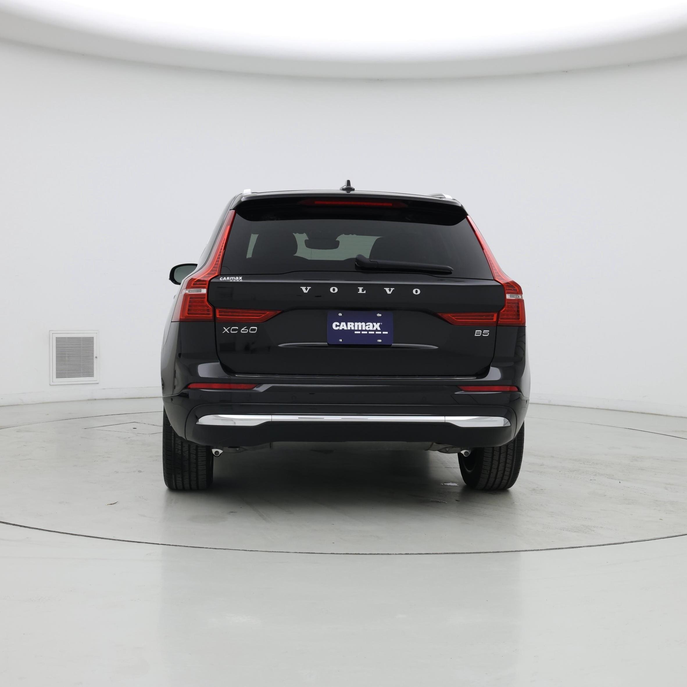 Thumbnail: 2023 Volvo XC60 - 6