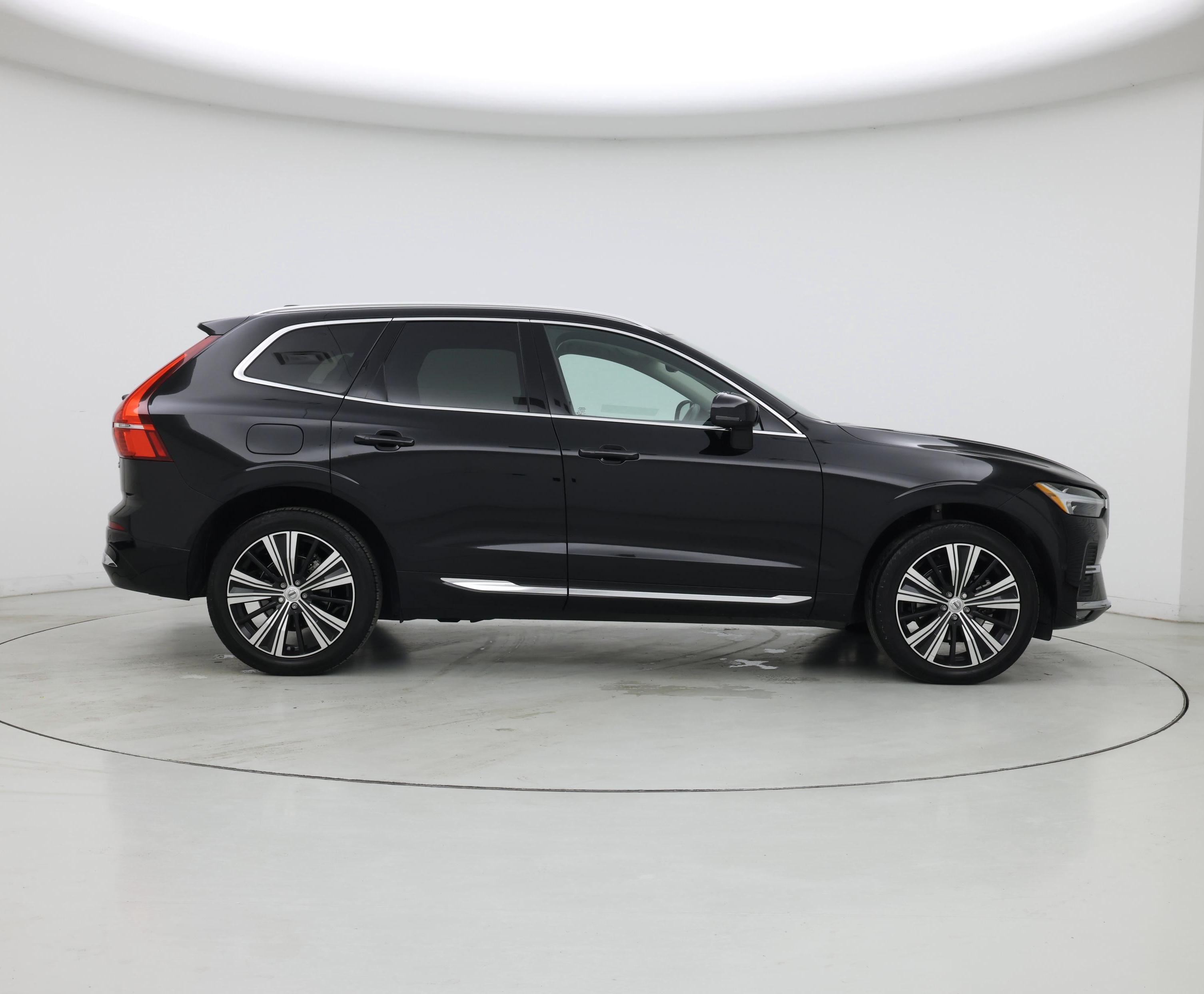 Thumbnail: 2023 Volvo XC60 - 7