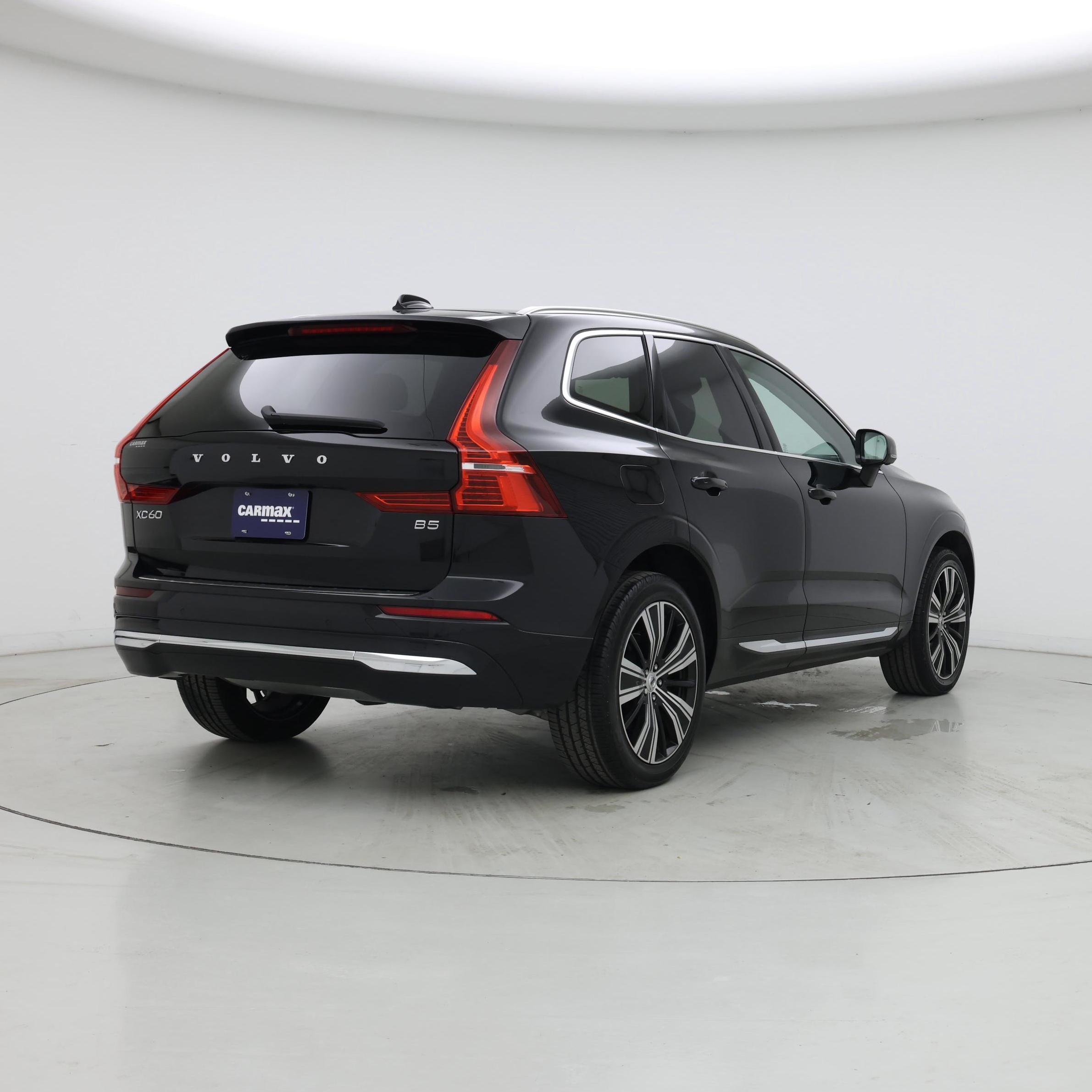 Thumbnail: 2023 Volvo XC60 - 8